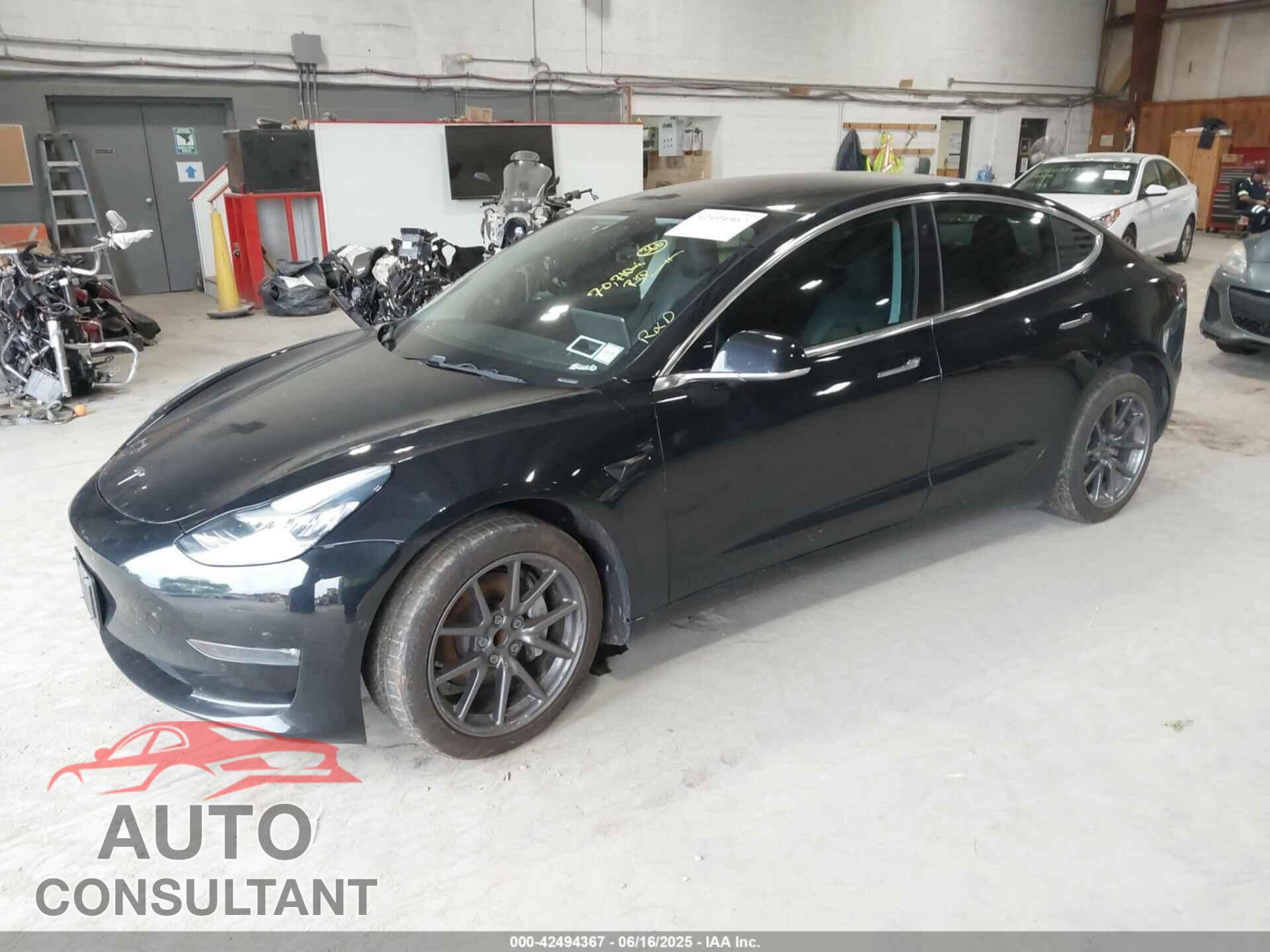 TESLA MODEL 3 2019 - 5YJ3E1EA1KF297953