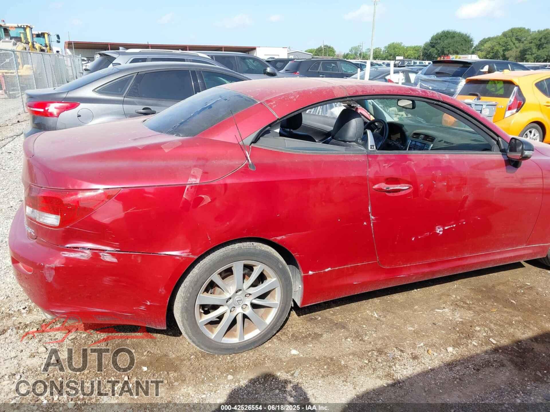 LEXUS IS 250C 2010 - JTHFF2C29A2512412
