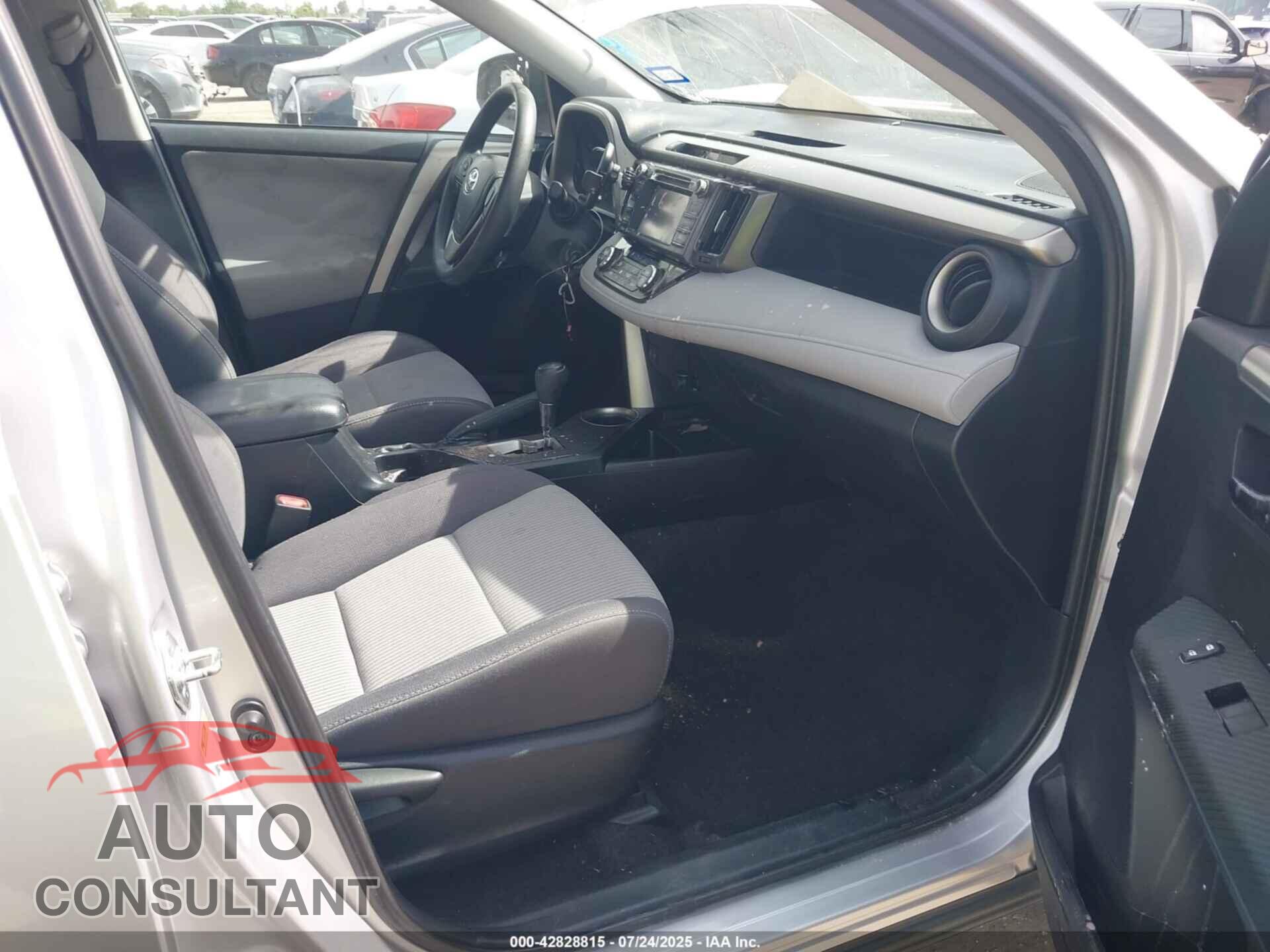 TOYOTA RAV4 2015 - 2T3RFREV2FW338969