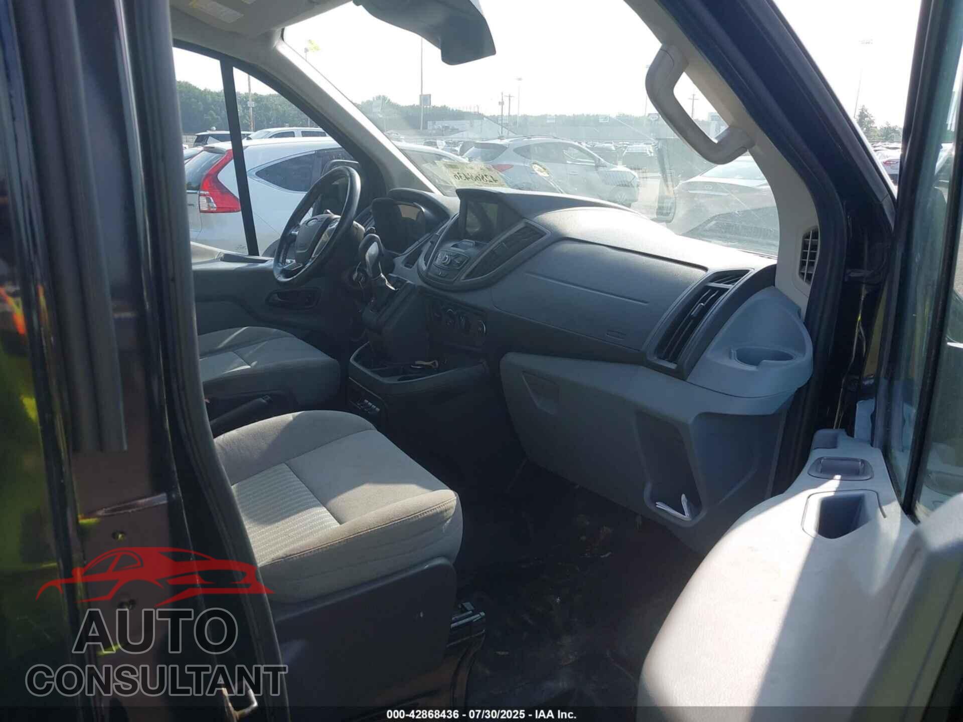 FORD TRANSIT 2016 - 1FTYR2YG2GKB48638