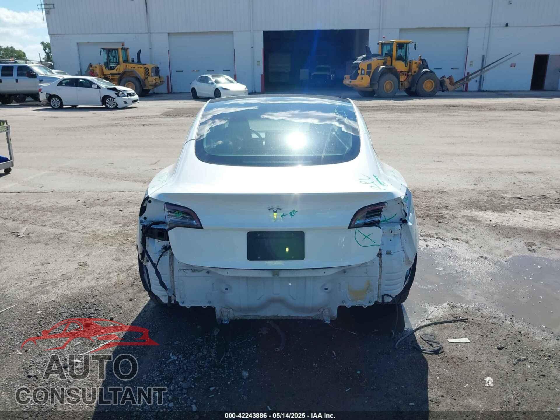 TESLA MODEL 3 2022 - 5YJ3E1EA2NF148570