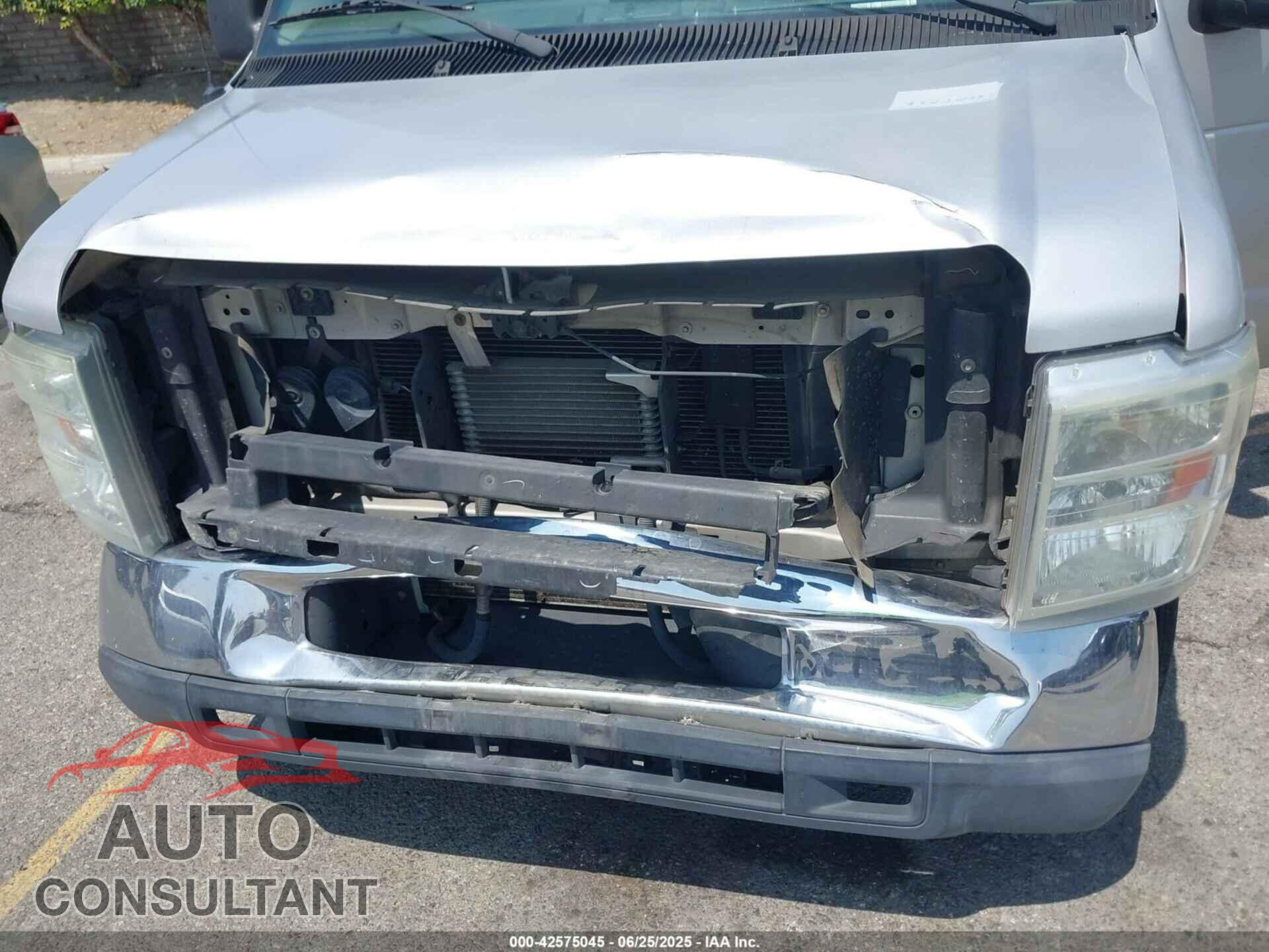 FORD E-350 SUPER DUTY 2012 - 1FBNE3BL4CDA56590