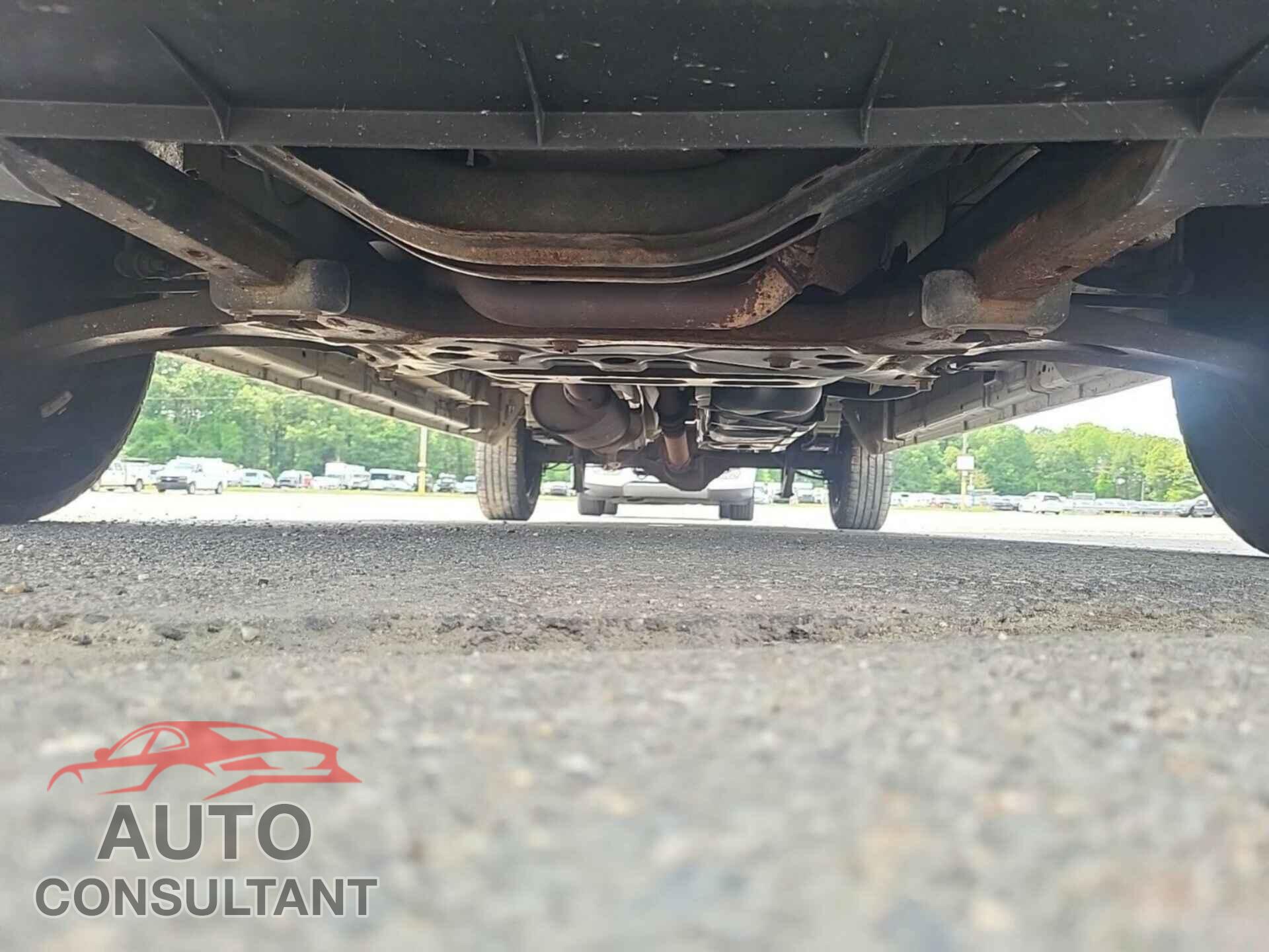 FORD TRANSIT 2018 - 1FTYR2CM2JKB06863