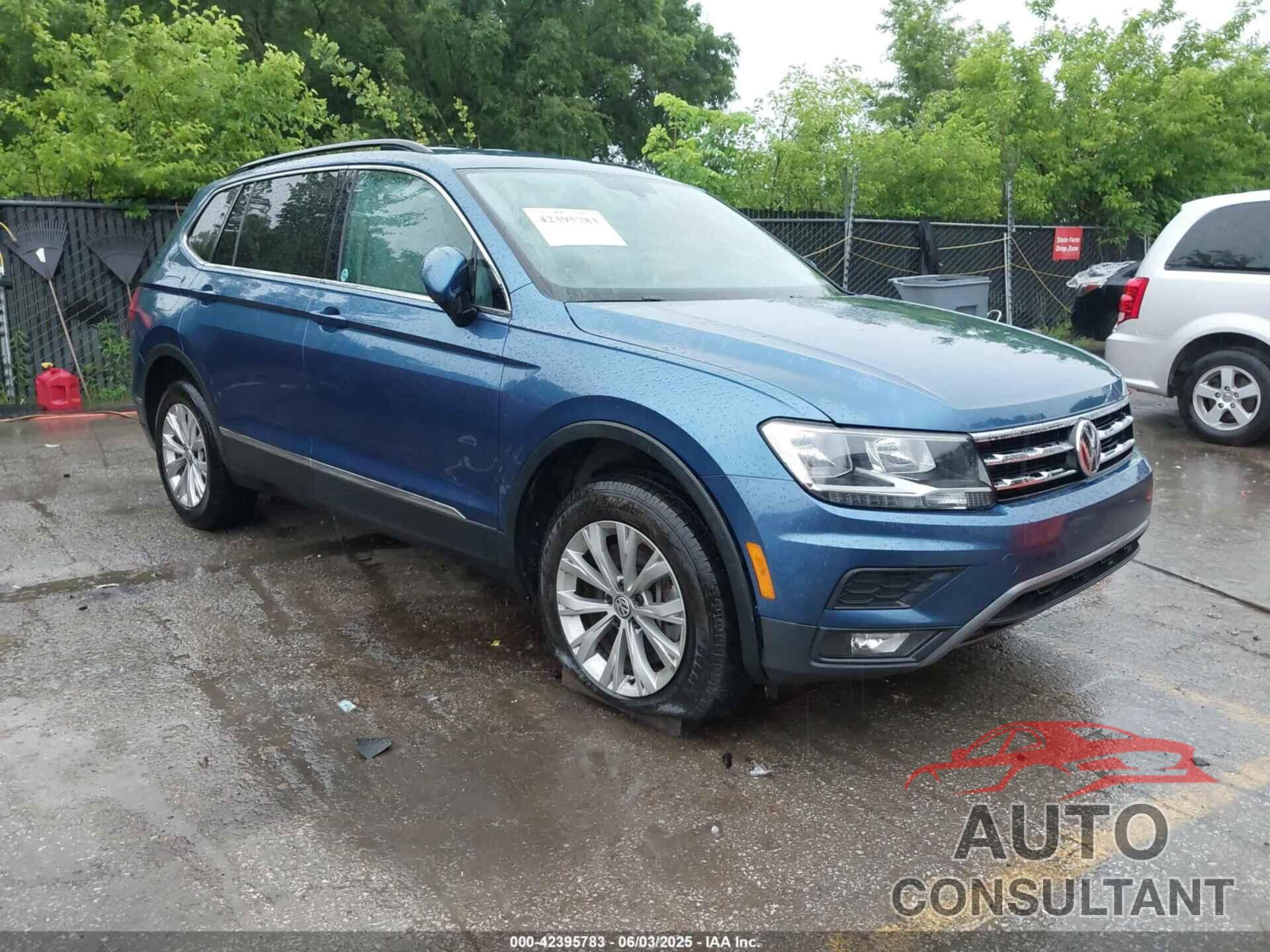 VOLKSWAGEN TIGUAN 2018 - 3VV2B7AX4JM019965