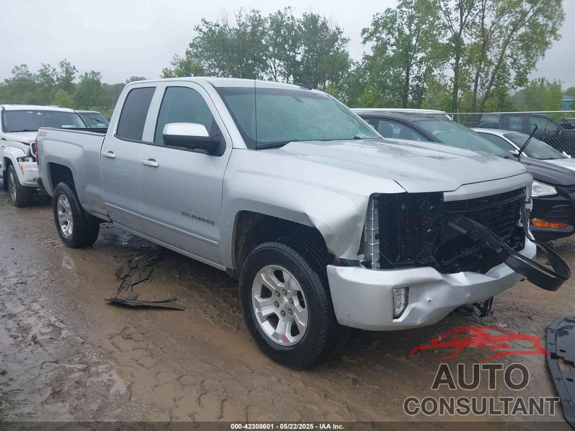 CHEVROLET SILVERADO 1500 2018 - 1GCVKREC5JZ187496