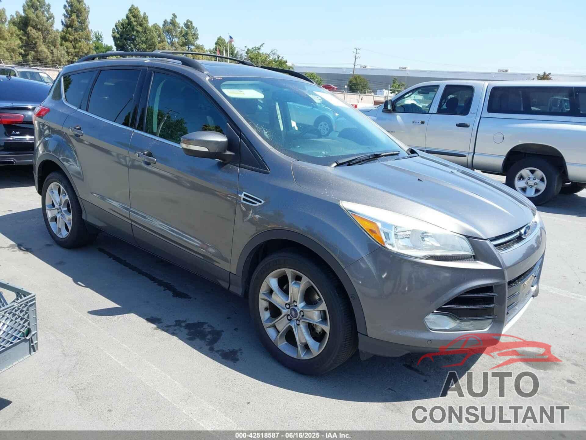 FORD ESCAPE 2013 - 1FMCU9HX9DUB15665