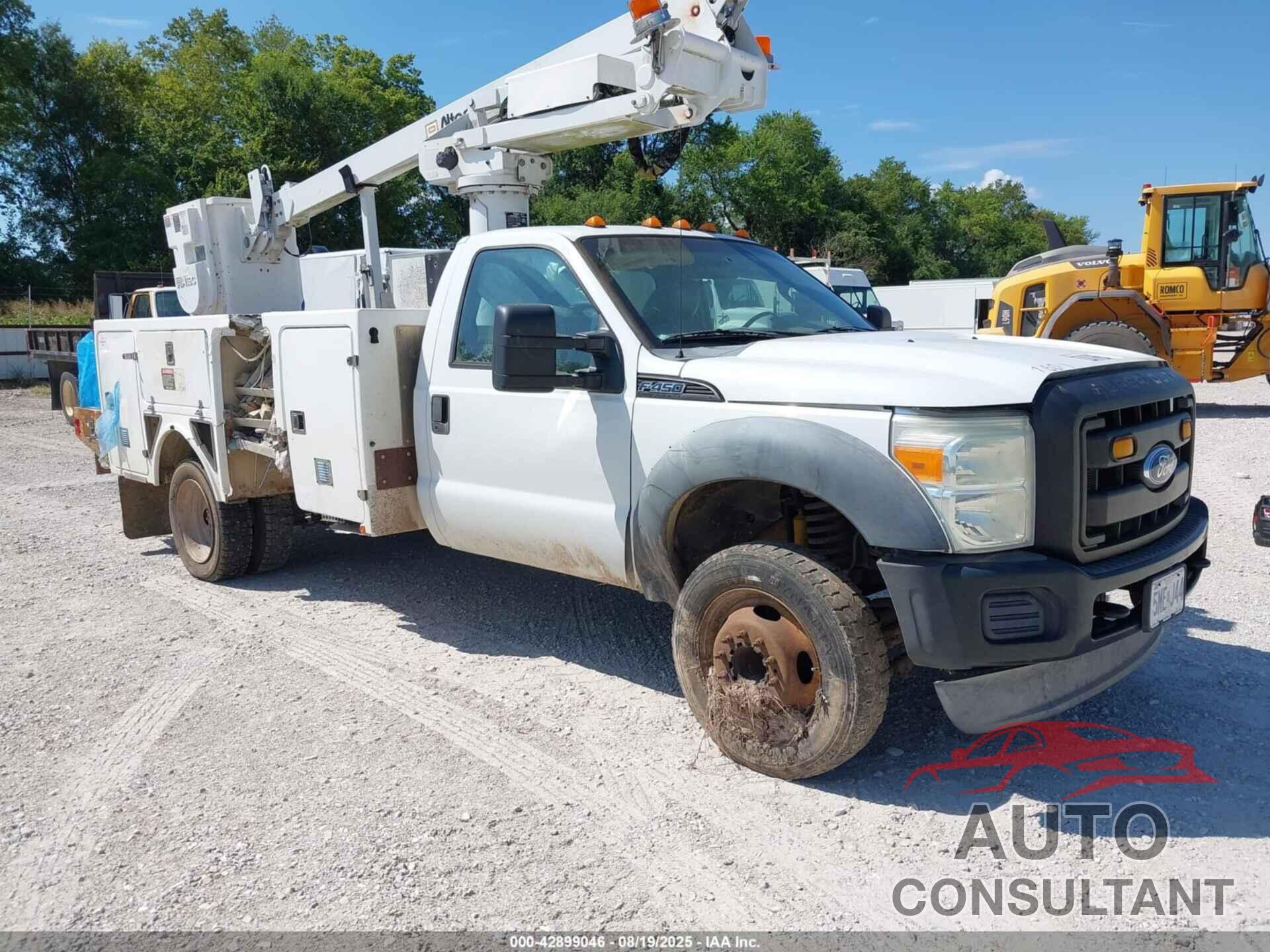 FORD F-450 CHASSIS 2011 - 1FDUF4GY4BEB20601