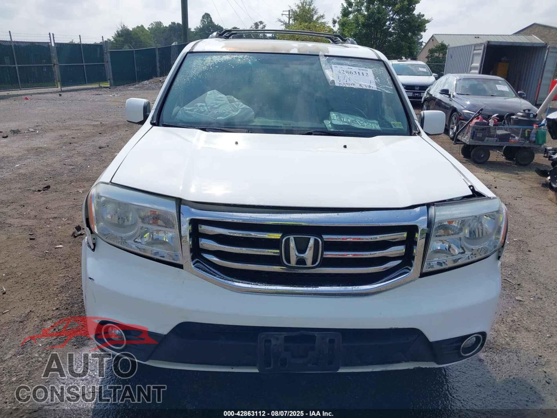 HONDA PILOT 2013 - 5FNYF4H68DB053828