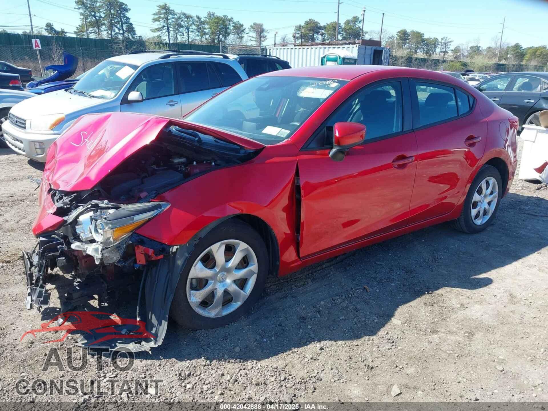 MAZDA MAZDA3 2018 - 3MZBN1U75JM161589