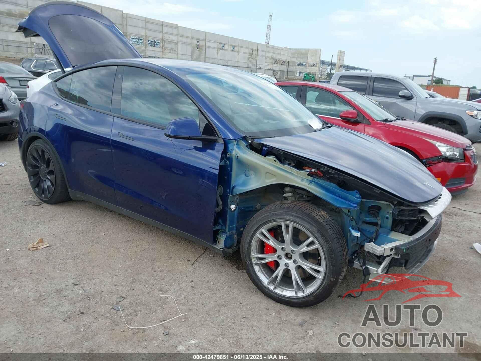 TESLA MODEL Y 2022 - 7SAYGDEF4NF524038