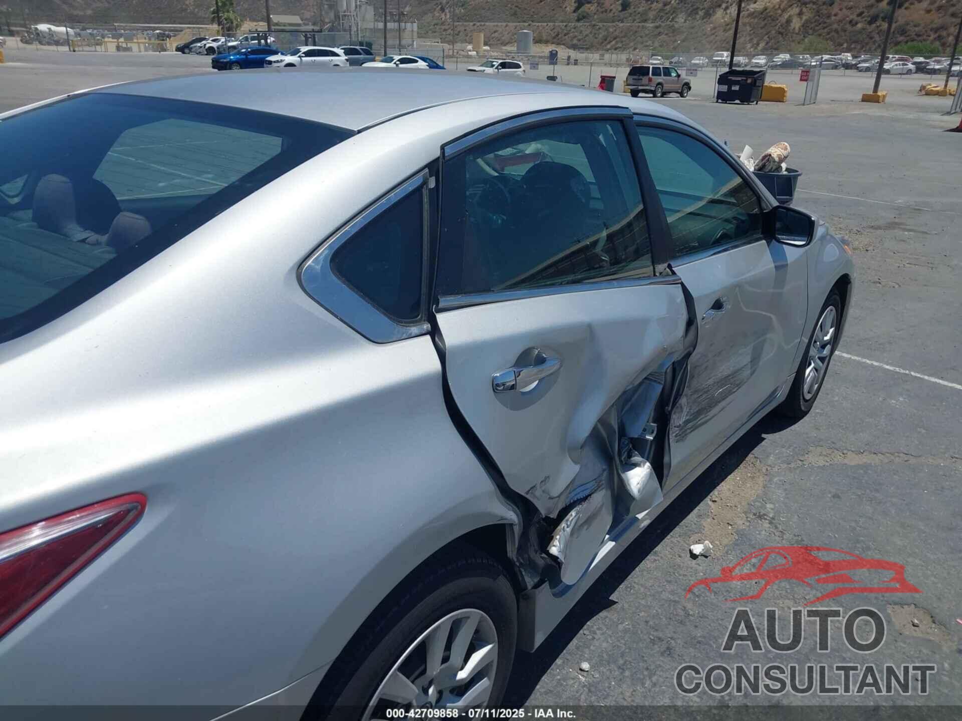 NISSAN ALTIMA 2013 - 1N4AL3AP9DN555424