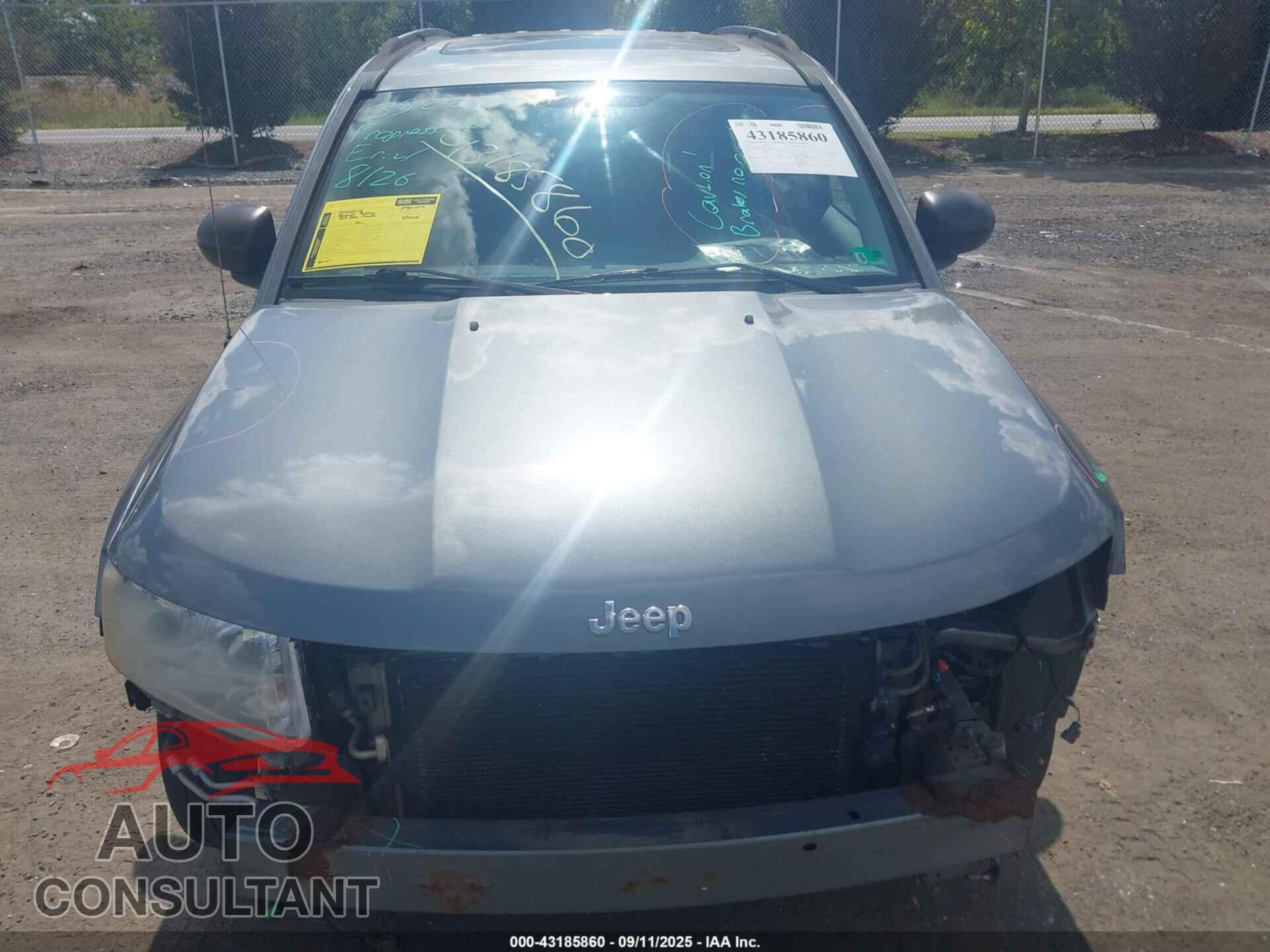 JEEP COMPASS 2011 - 1J4NF1FB4BD278084