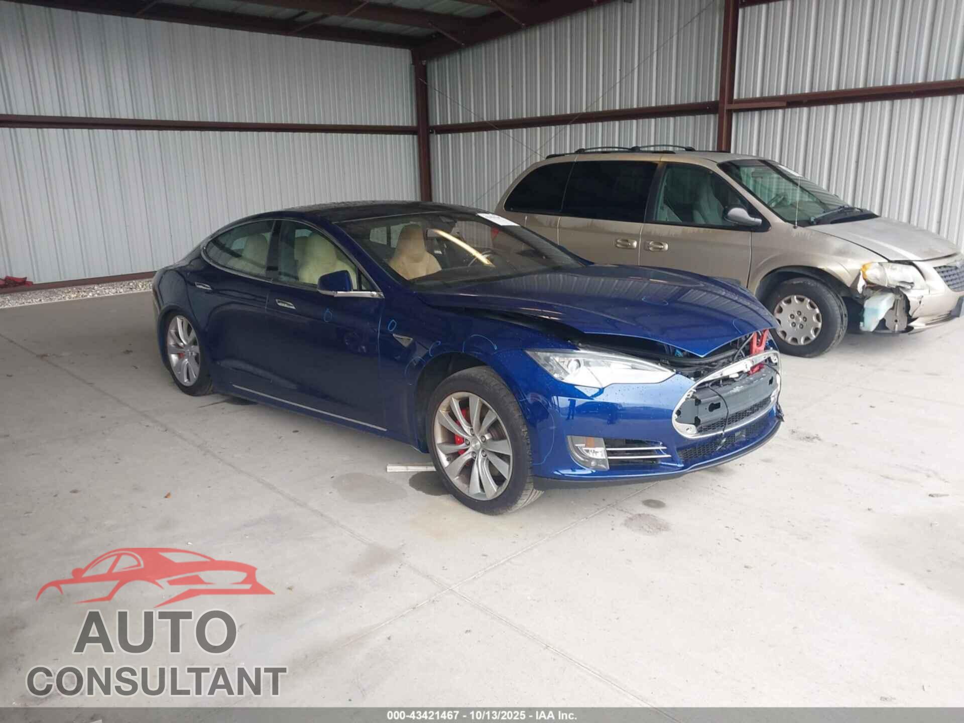 TESLA MODEL S 2015 - 5YJSA1H48FF088454
