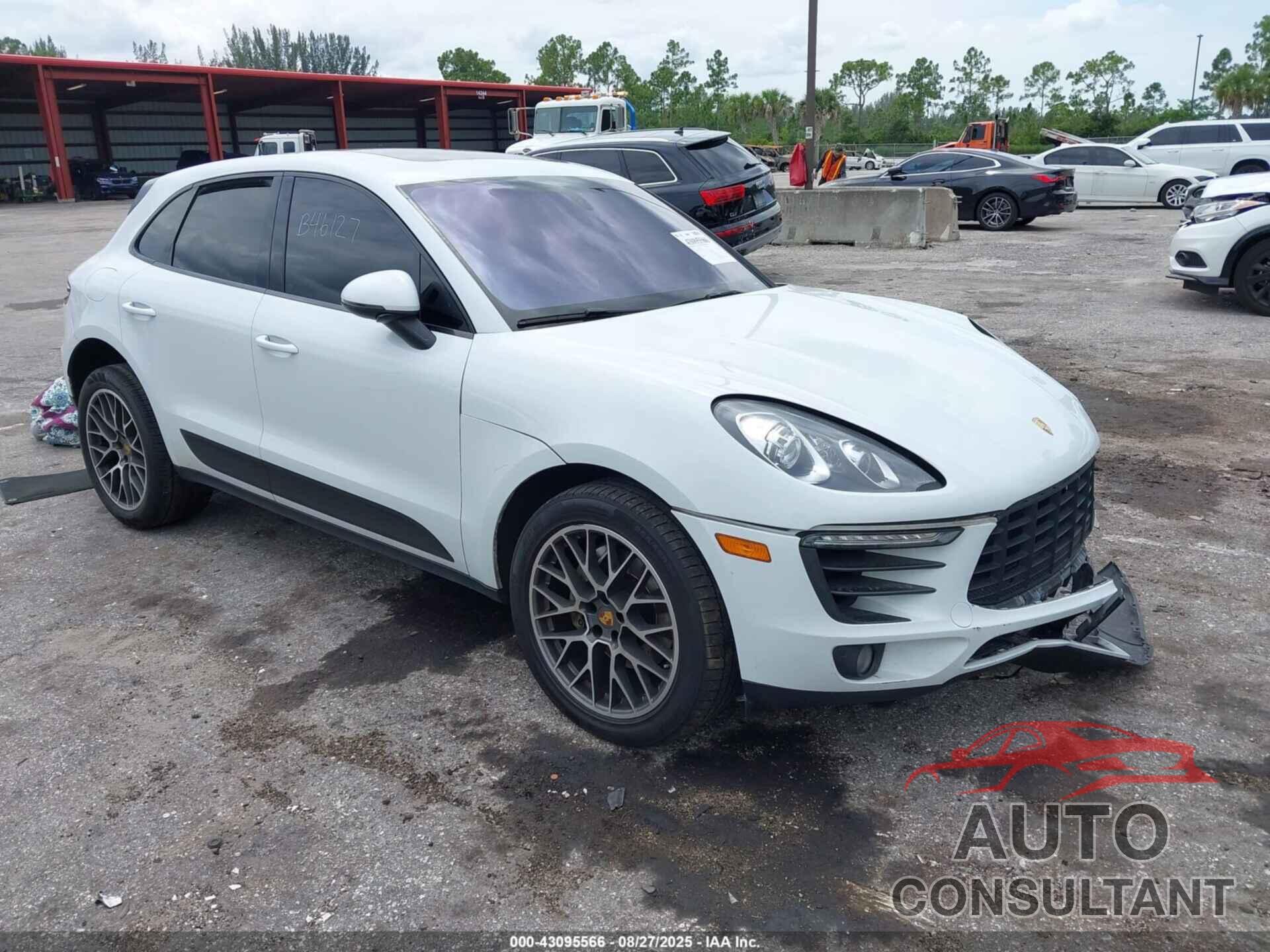 PORSCHE MACAN 2016 - WP1AB2A51GLB46127