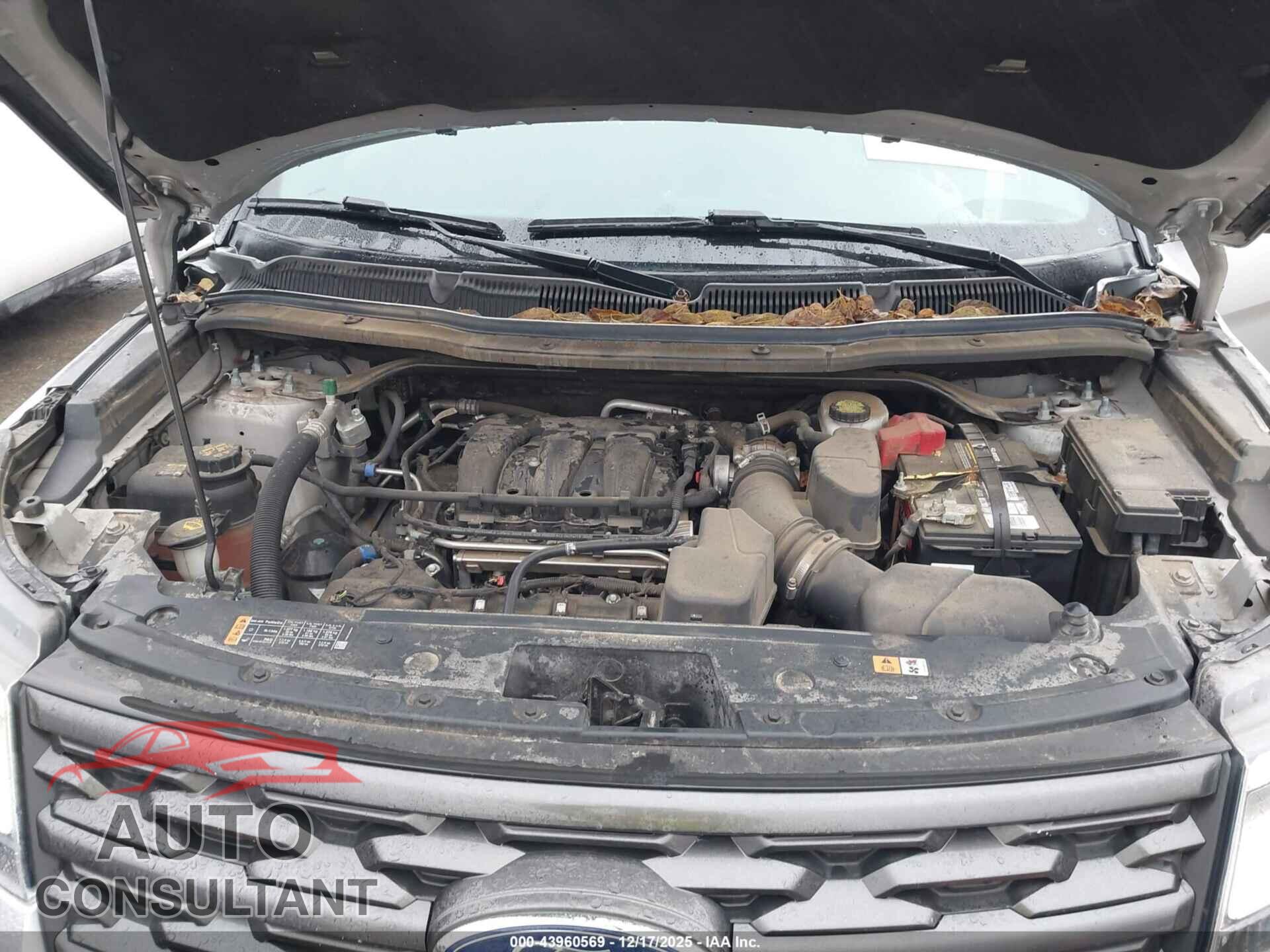 FORD EXPLORER 2018 - 1FM5K7D85JGB78340