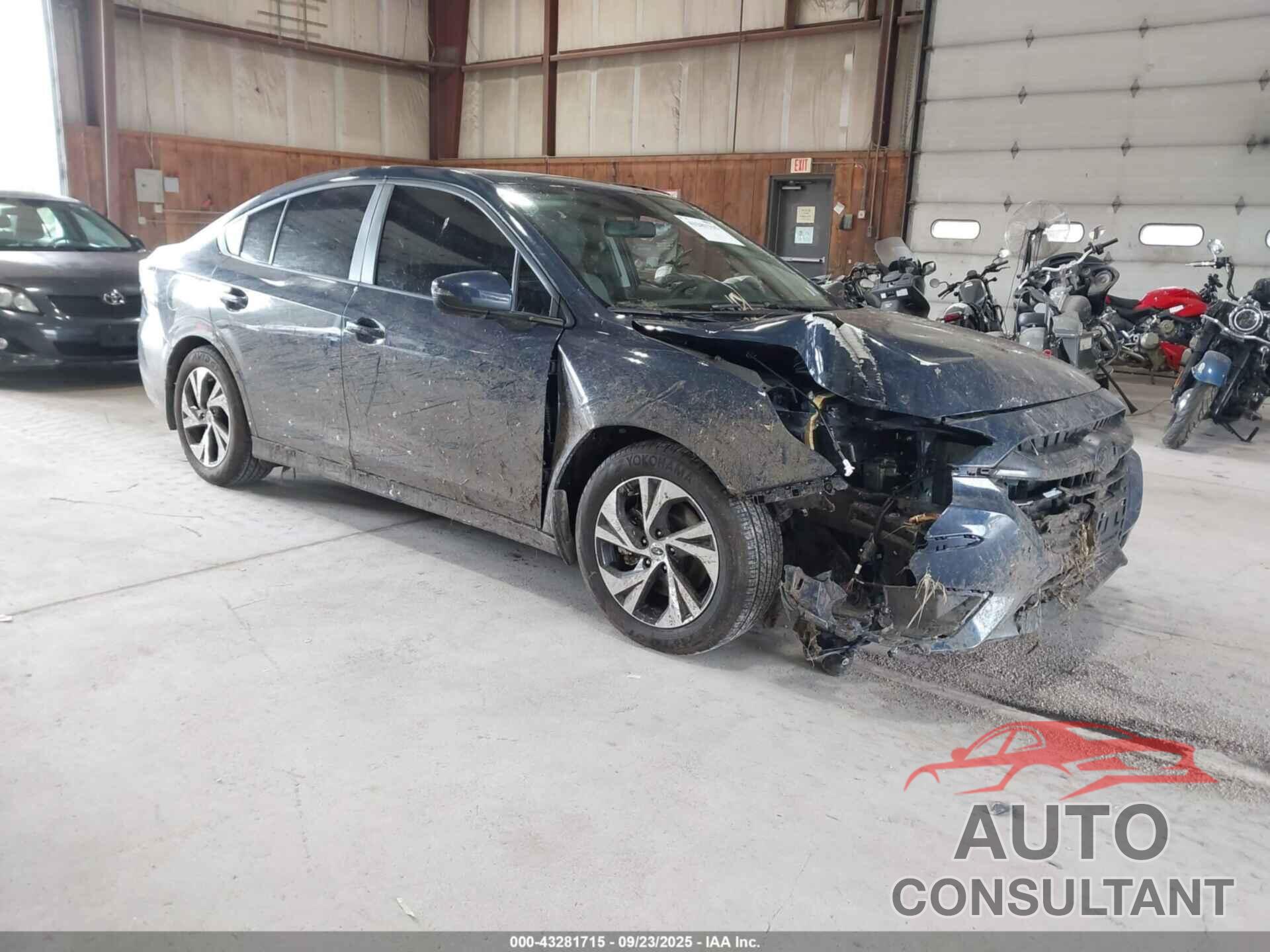 SUBARU LEGACY 2025 - 4S3BWAF62S3022656