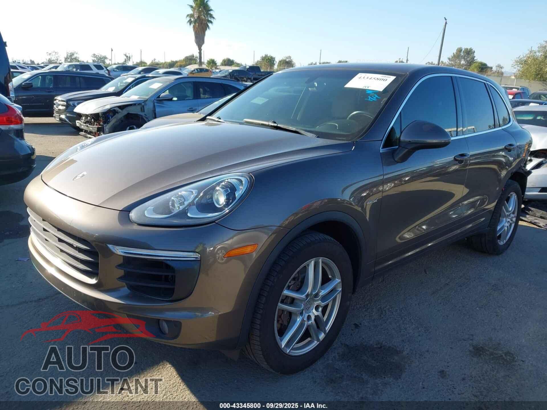 PORSCHE CAYENNE 2015 - WP1AF2A21FLA37403