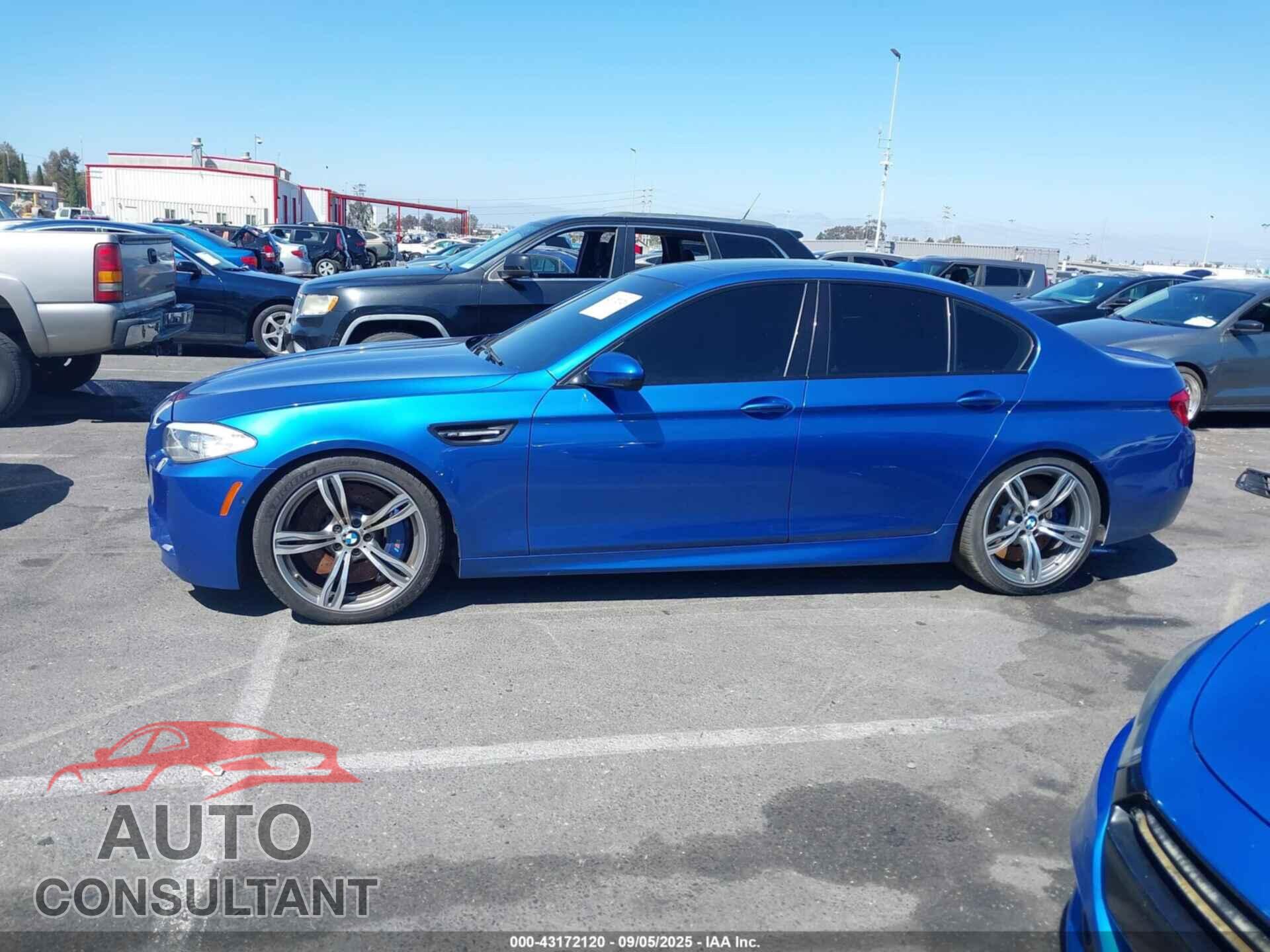 BMW M5 2013 - WBSFV9C50DC772955