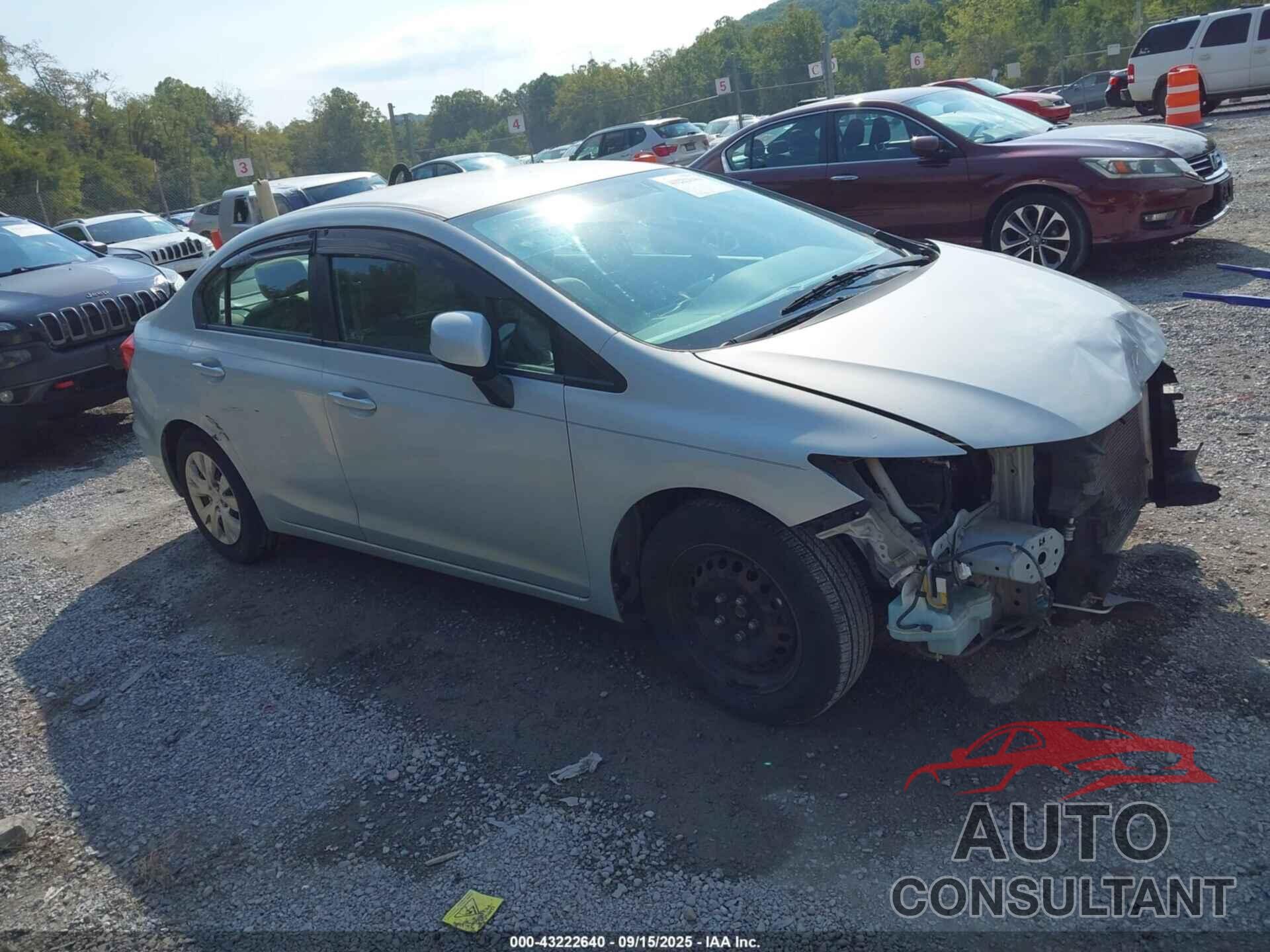 HONDA CIVIC 2012 - 2HGFB2F50CH577020