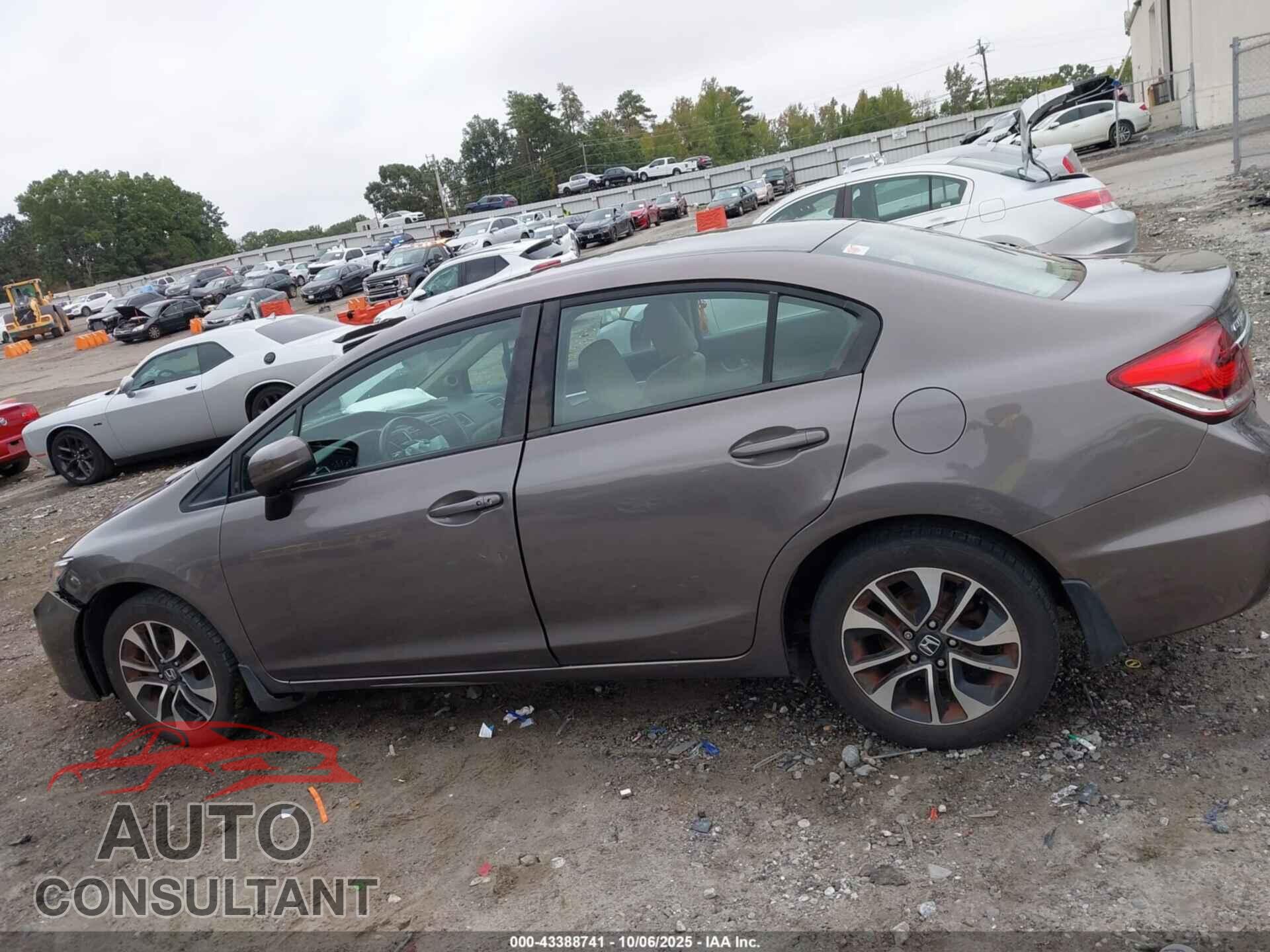 HONDA CIVIC 2015 - 19XFB2F81FE102694