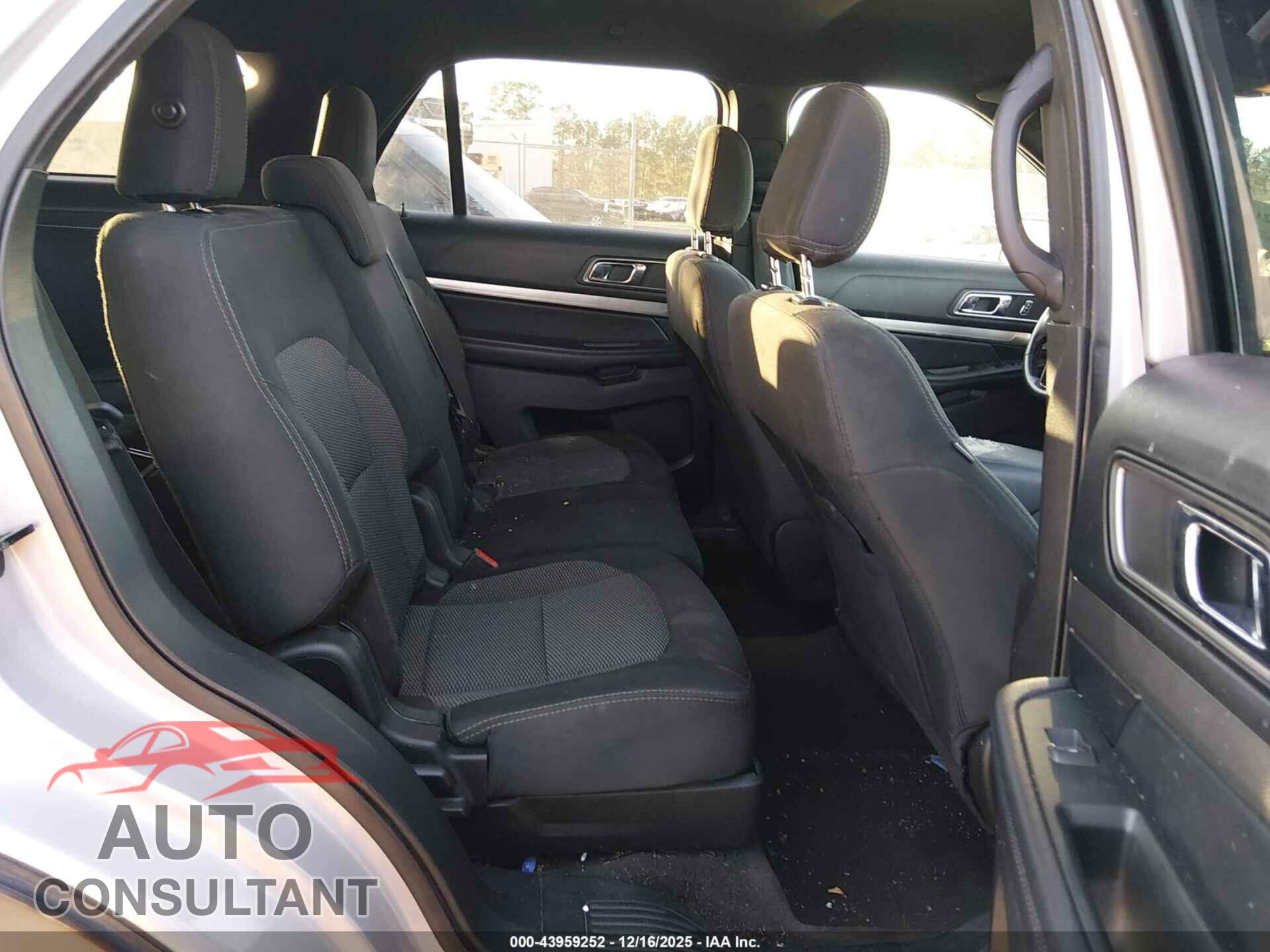 FORD EXPLORER 2018 - 1FM5K7D87JGB74824