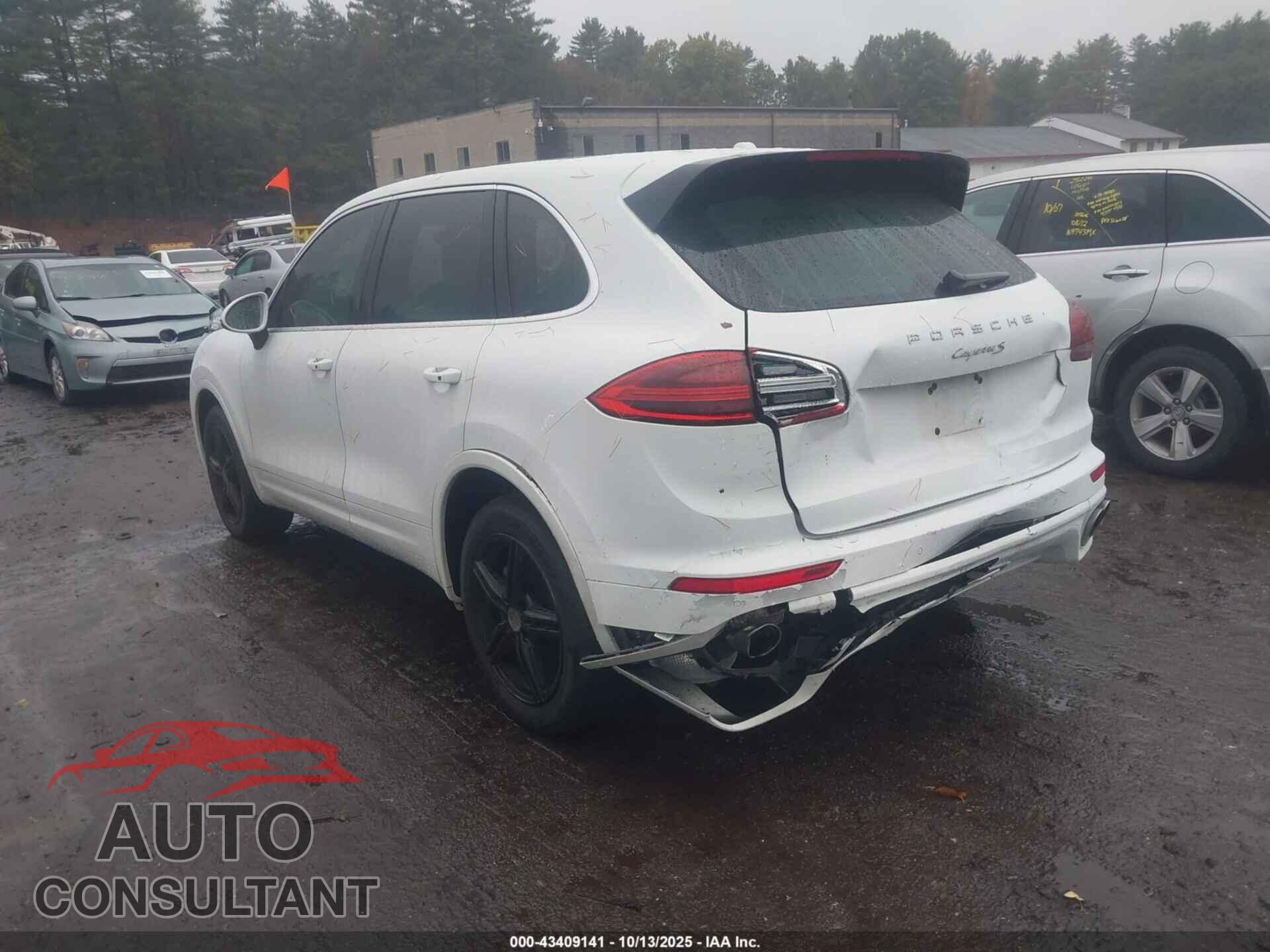 PORSCHE CAYENNE 2016 - WP1AB2A26GLA93382