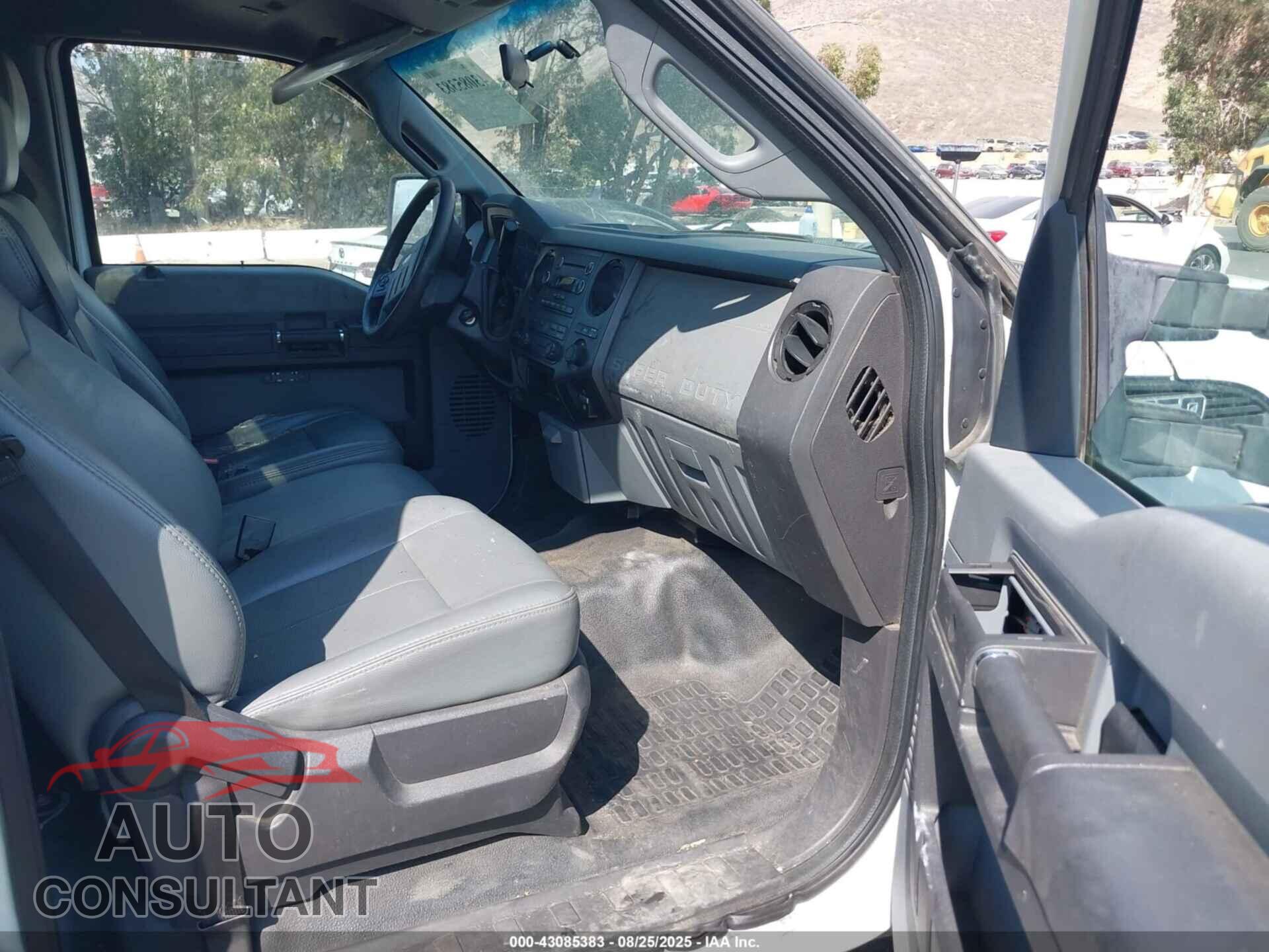 FORD F-250 2012 - 1FTBF2A68CEA42607