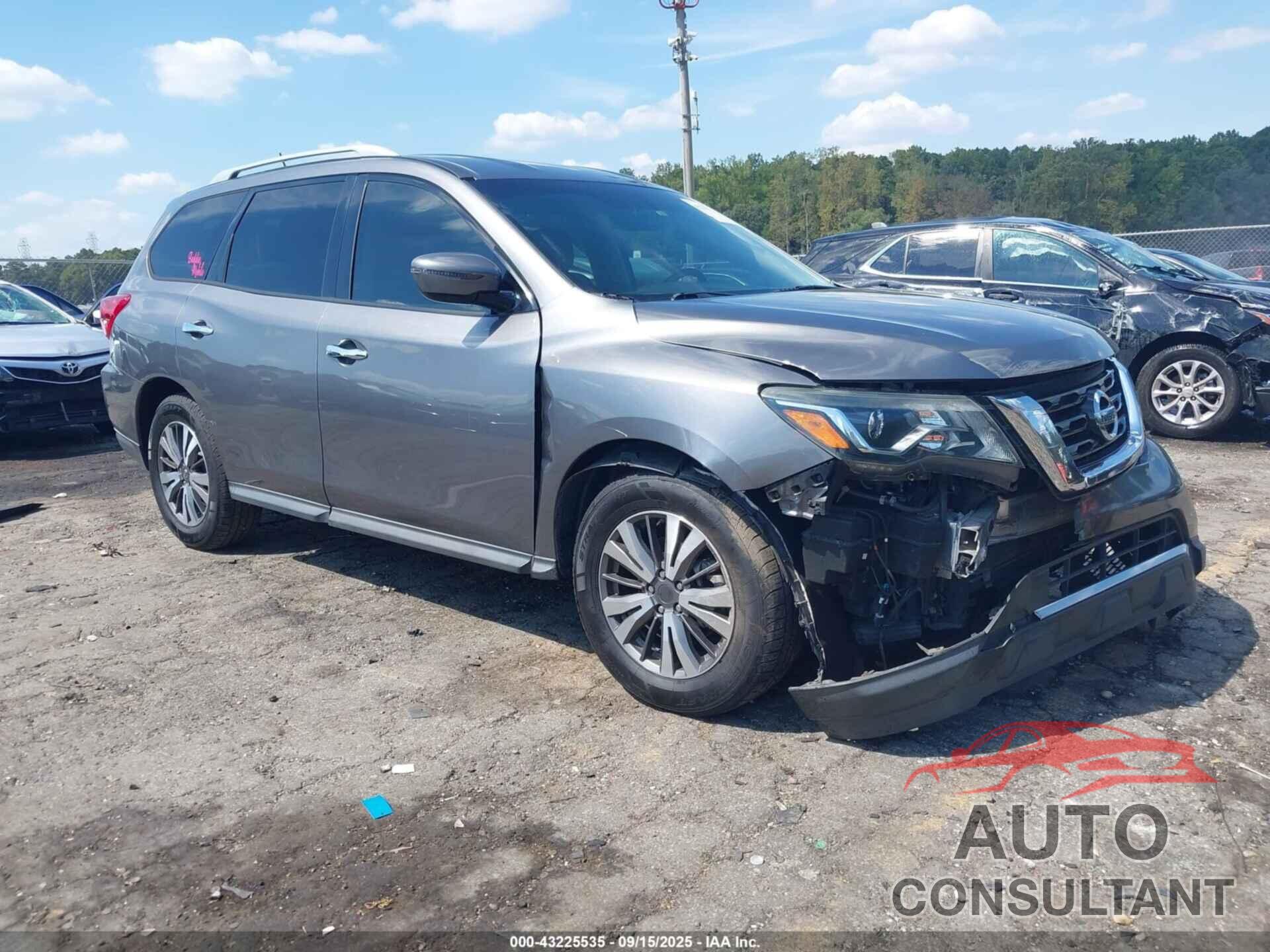 NISSAN PATHFINDER 2017 - 5N1DR2MN8HC665596