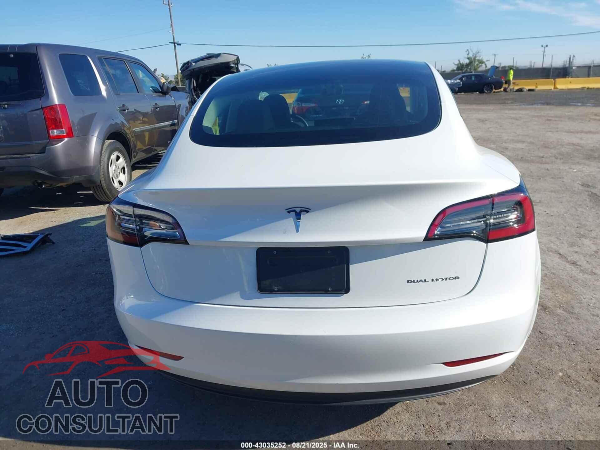 TESLA MODEL 3 2023 - 5YJ3E1EB5PF453041