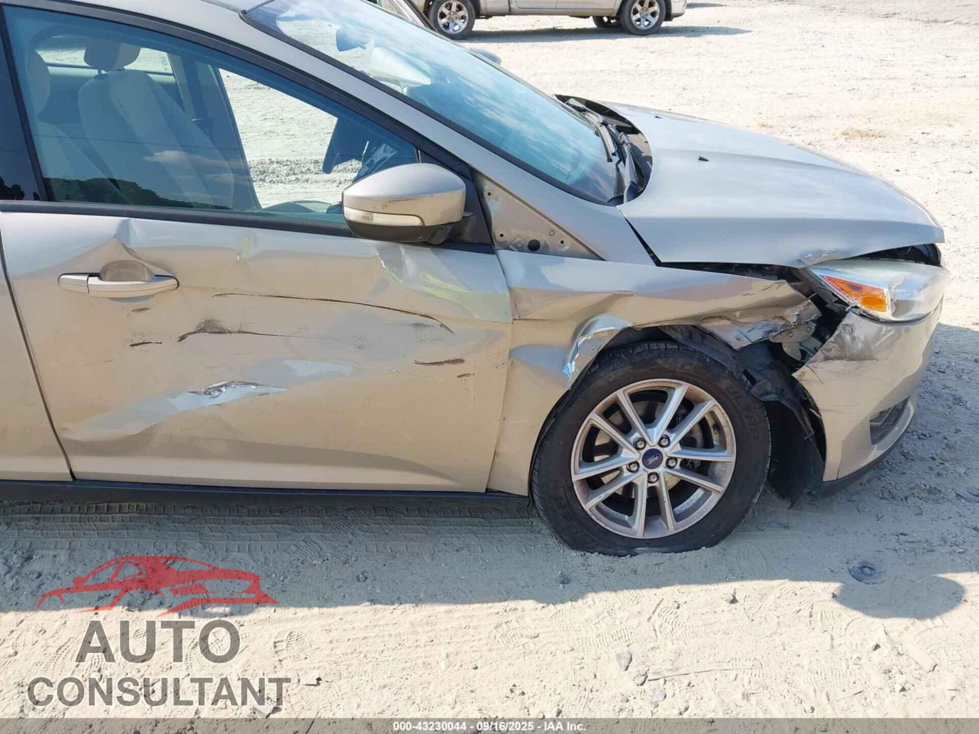 FORD FOCUS 2015 - 1FADP3F21FL286199