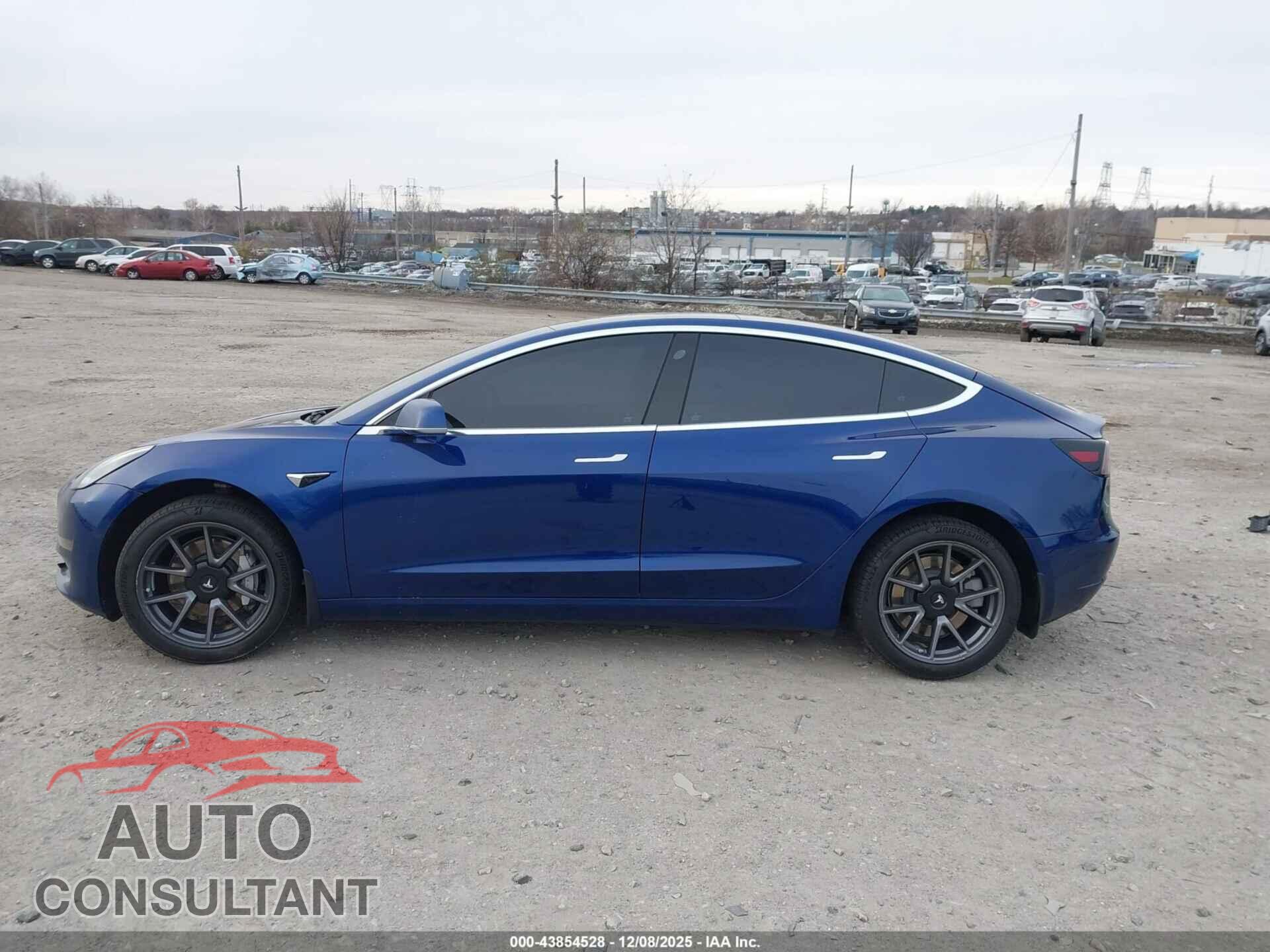 TESLA MODEL 3 2020 - 5YJ3E1EA8LF632790