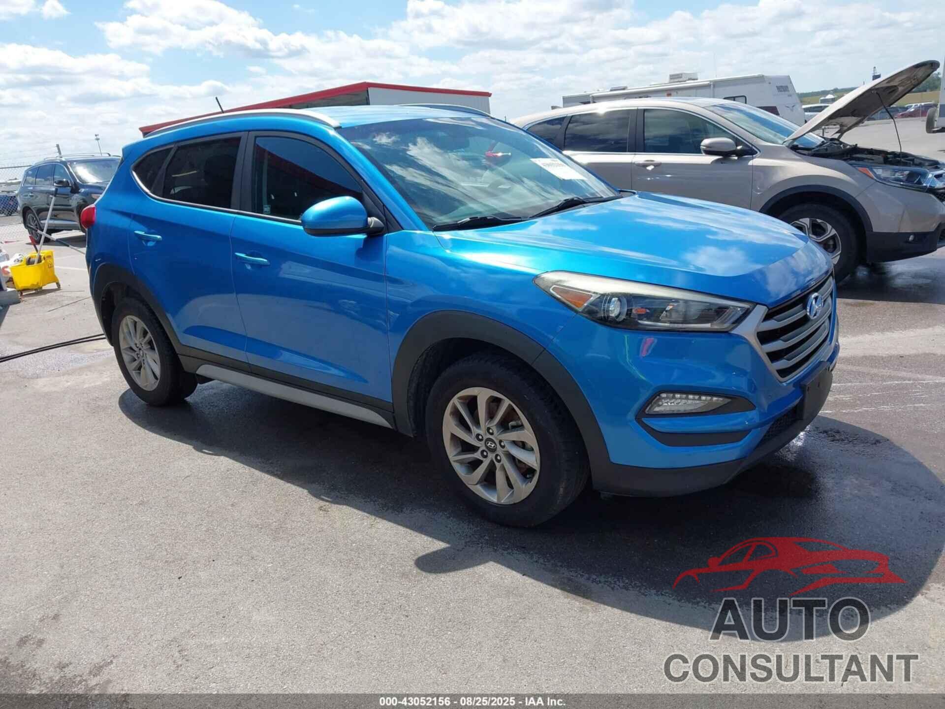 HYUNDAI TUCSON 2017 - KM8J33A41HU440291