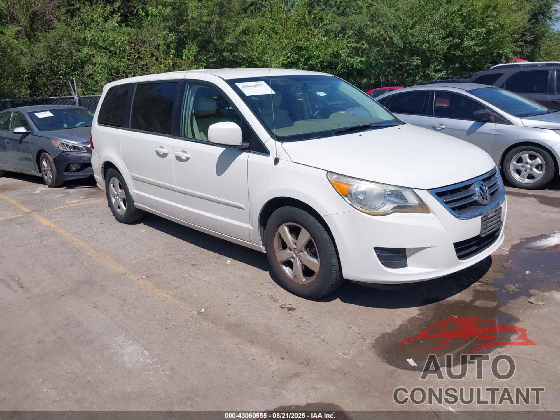 VOLKSWAGEN ROUTAN 2009 - 2V8HW54X59R549464