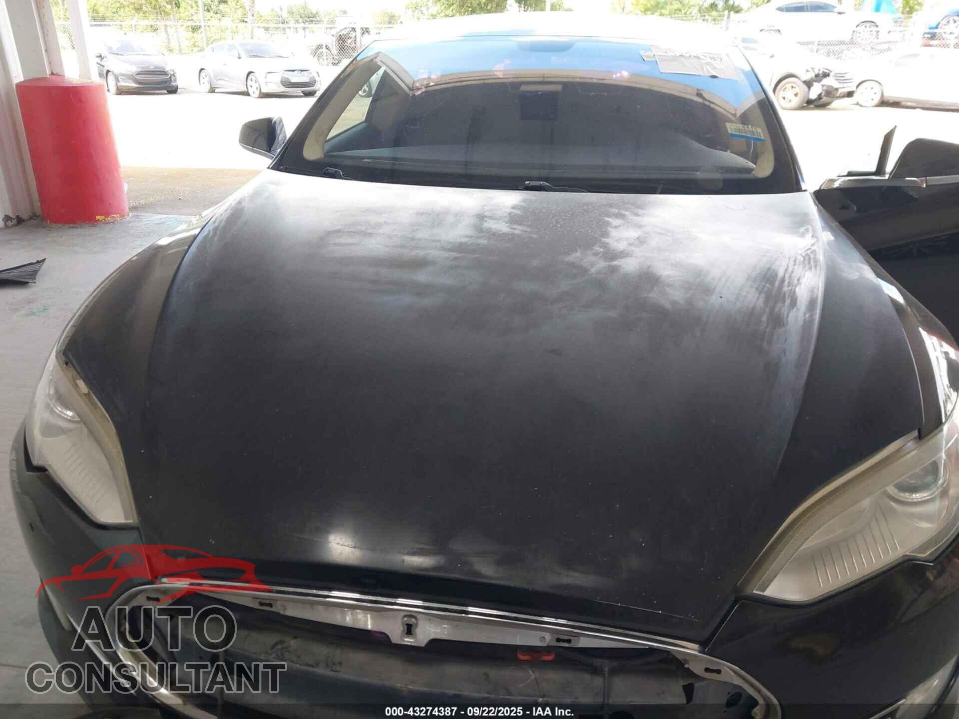 TESLA MODEL S 2014 - 5YJSA1H13EFP36447