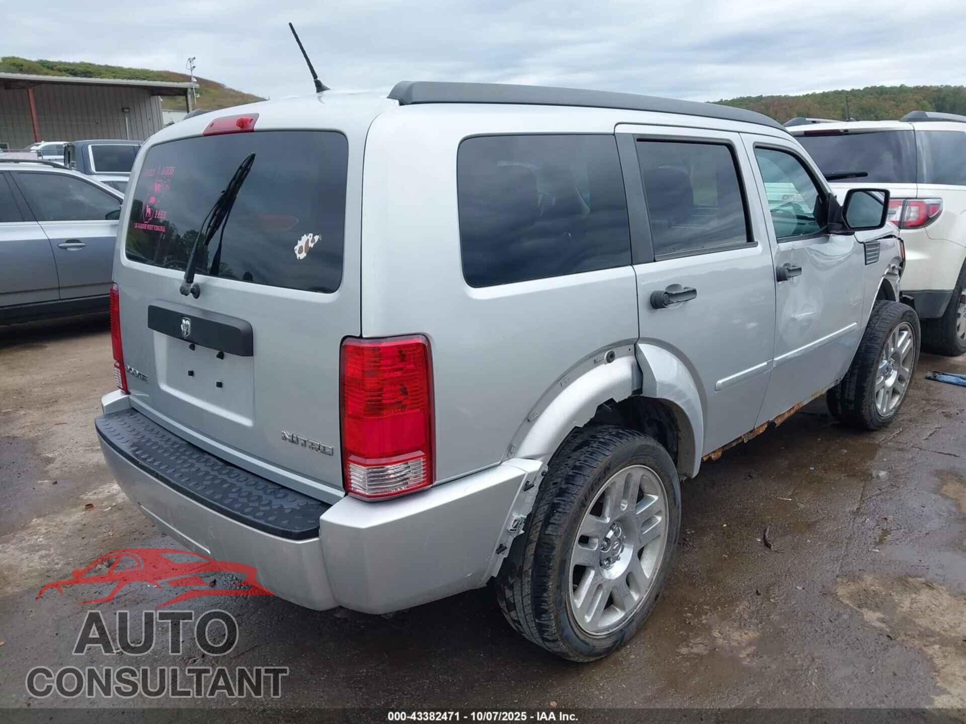 DODGE NITRO 2011 - 1D4PU4GK5BW598686