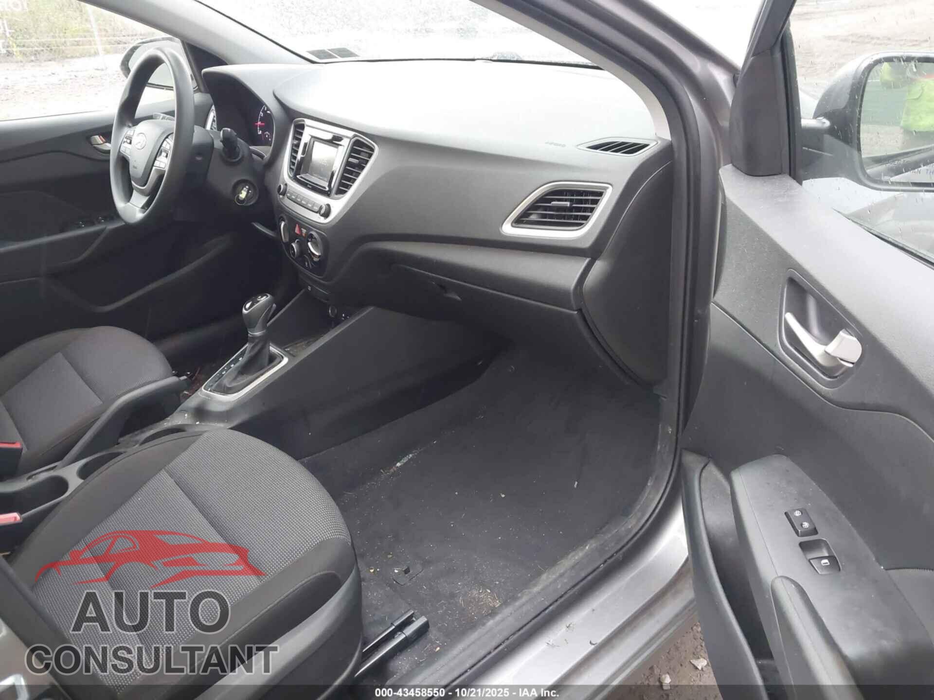 HYUNDAI ACCENT 2022 - 3KPC24A68NE171143