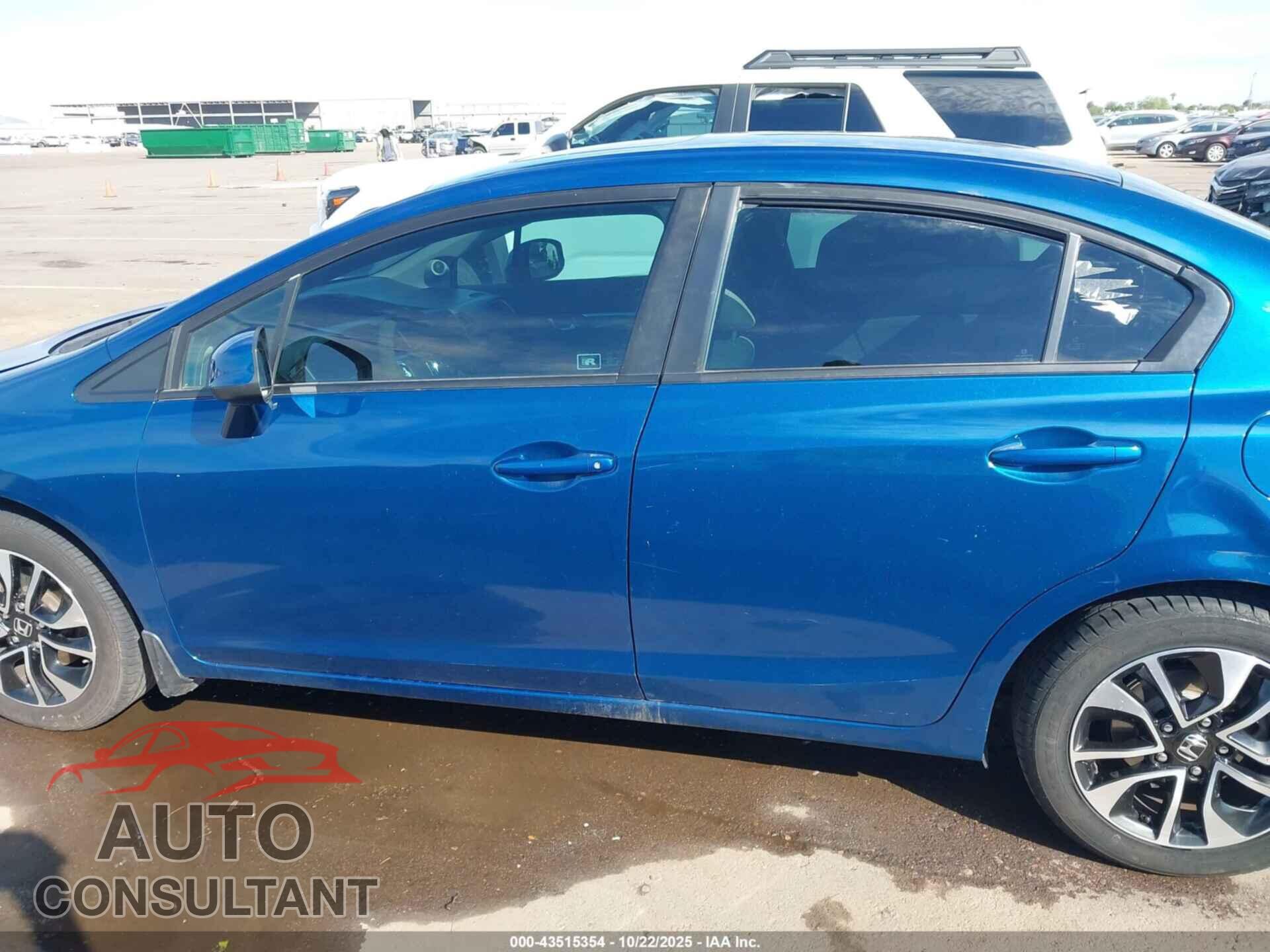 HONDA CIVIC 2013 - 19XFB2F85DE049933