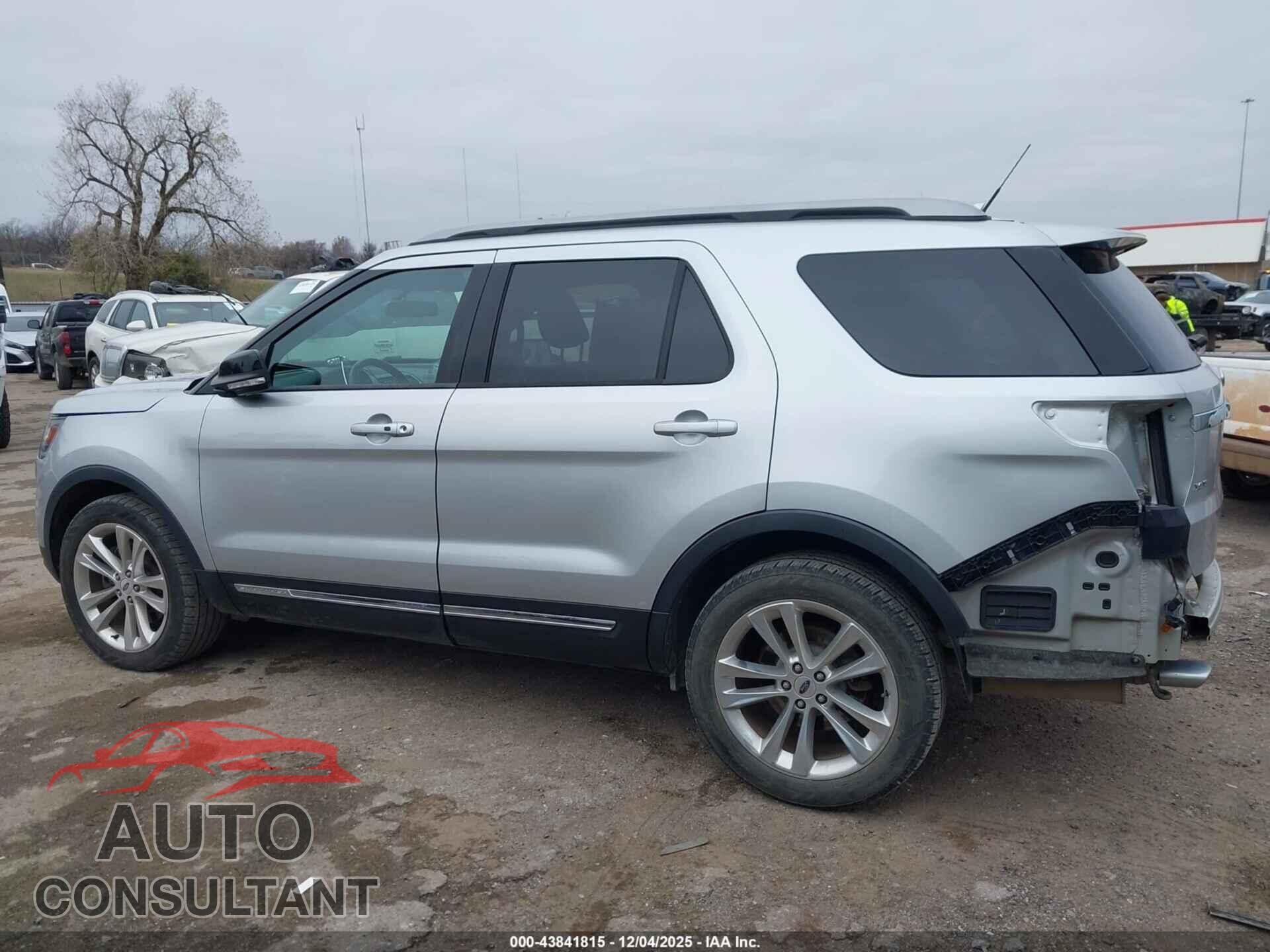 FORD EXPLORER 2018 - 1FM5K8D88JGB83179