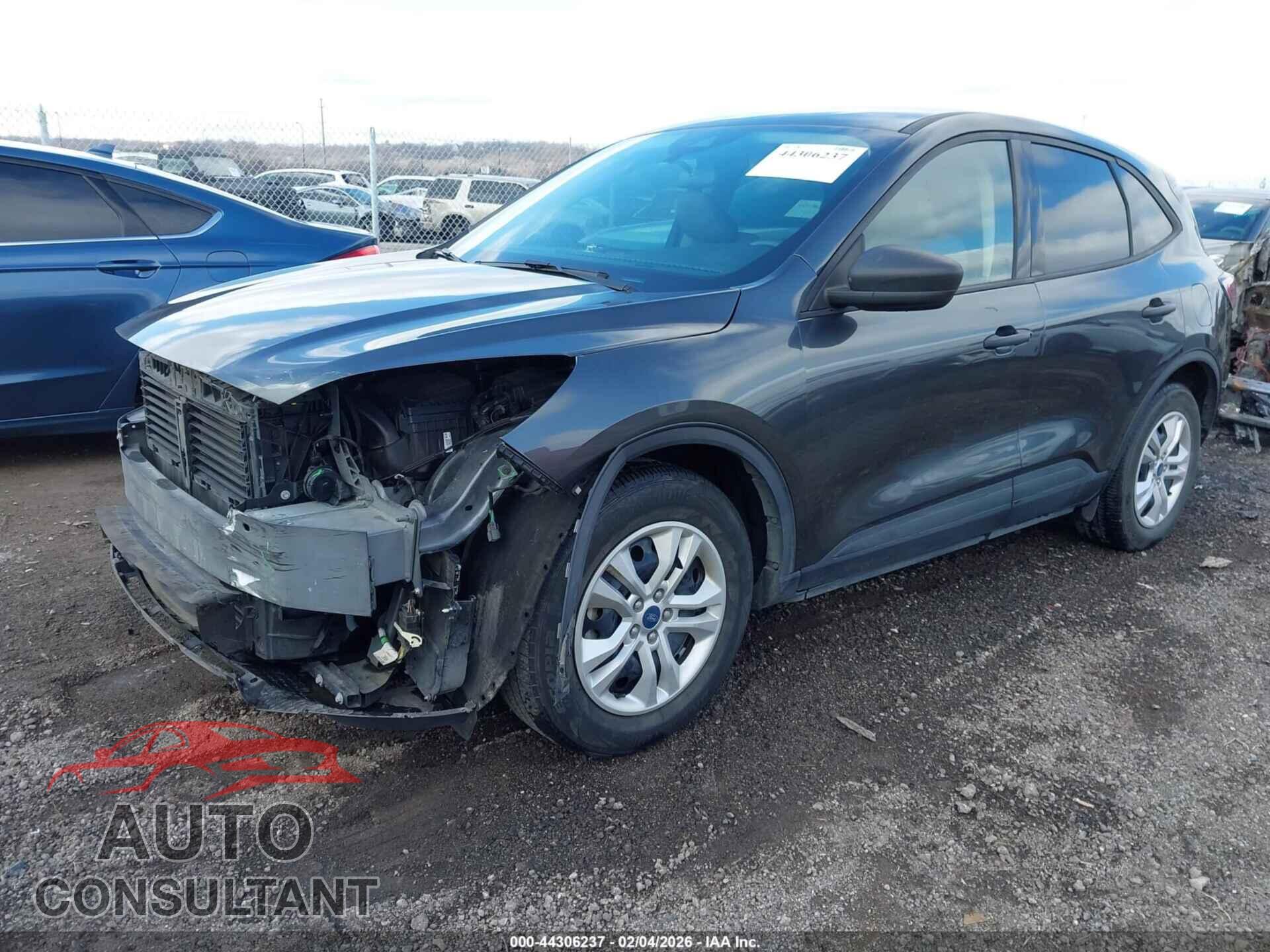 FORD ESCAPE 2020 - 1FMCU0F69LUA10127