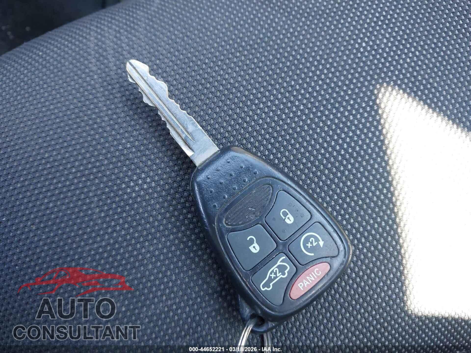 DODGE AVENGER 2011 - 1B3BD1FB3BN572909