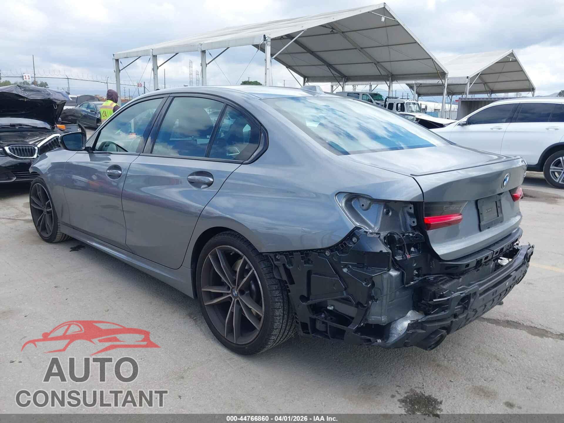 BMW 330I 2024 - 3MW69FF0XR8E41399