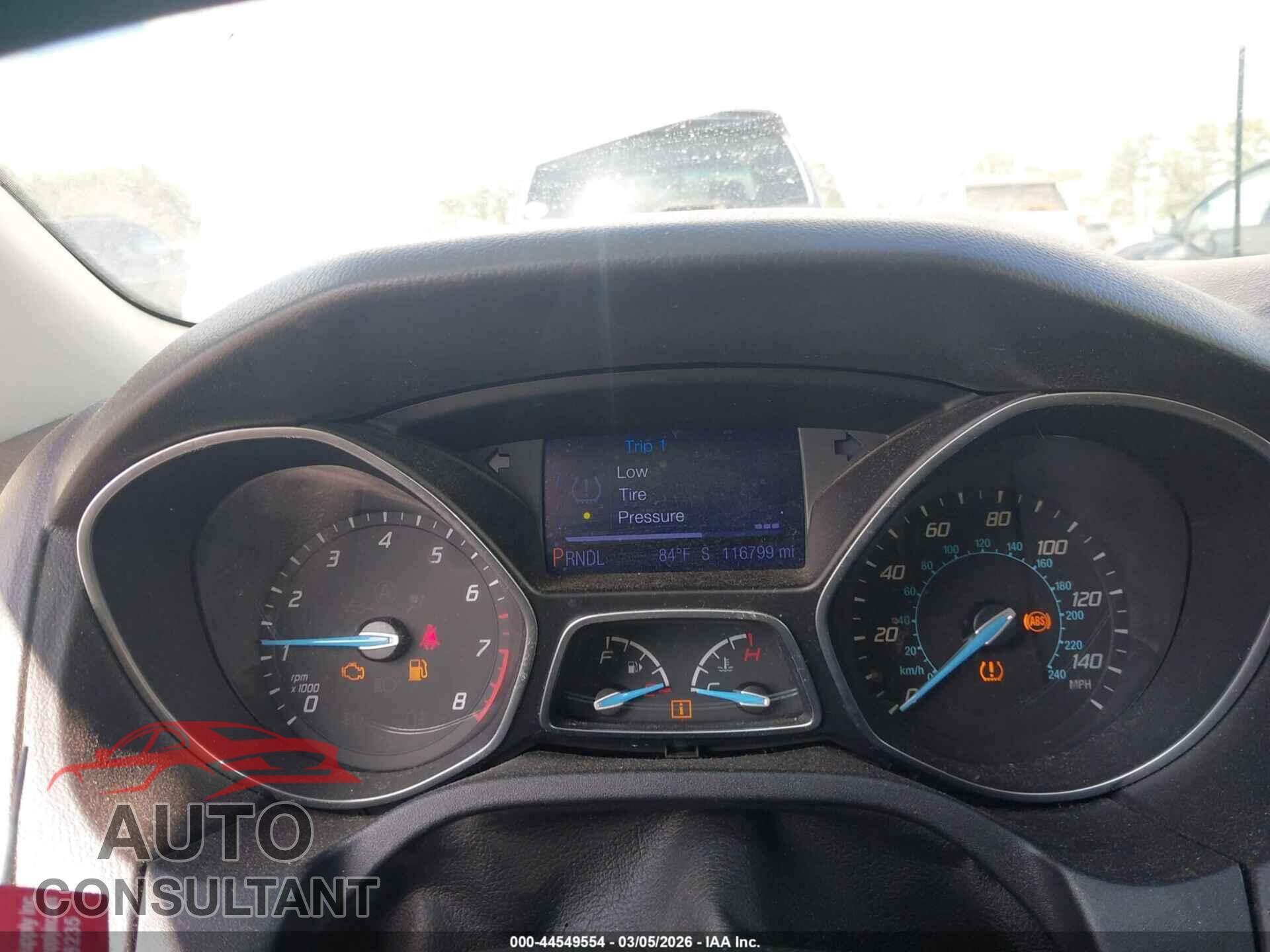 FORD FOCUS 2013 - 1FADP3K24DL120987