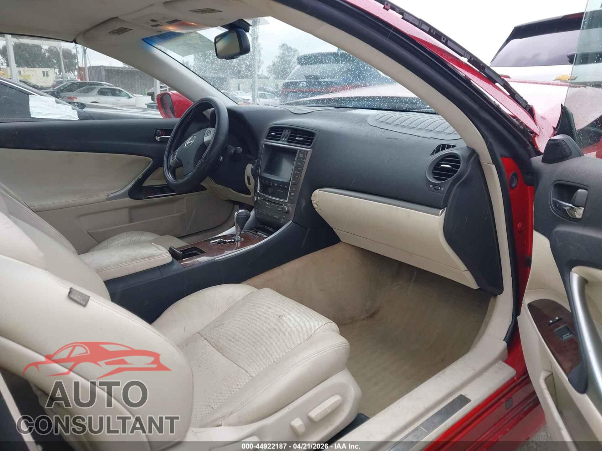 LEXUS IS 250C 2012 - JTHFF2C26C2525590