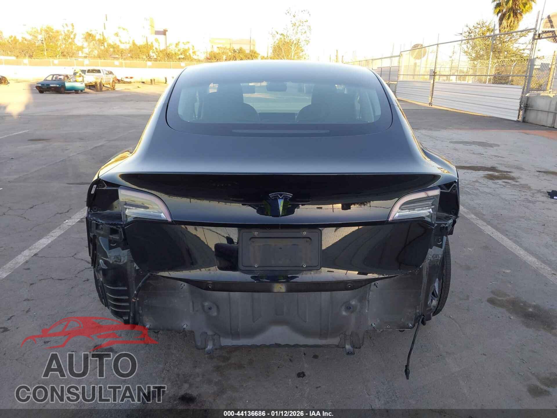 TESLA MODEL 3 2021 - 5YJ3E1EA0MF939968