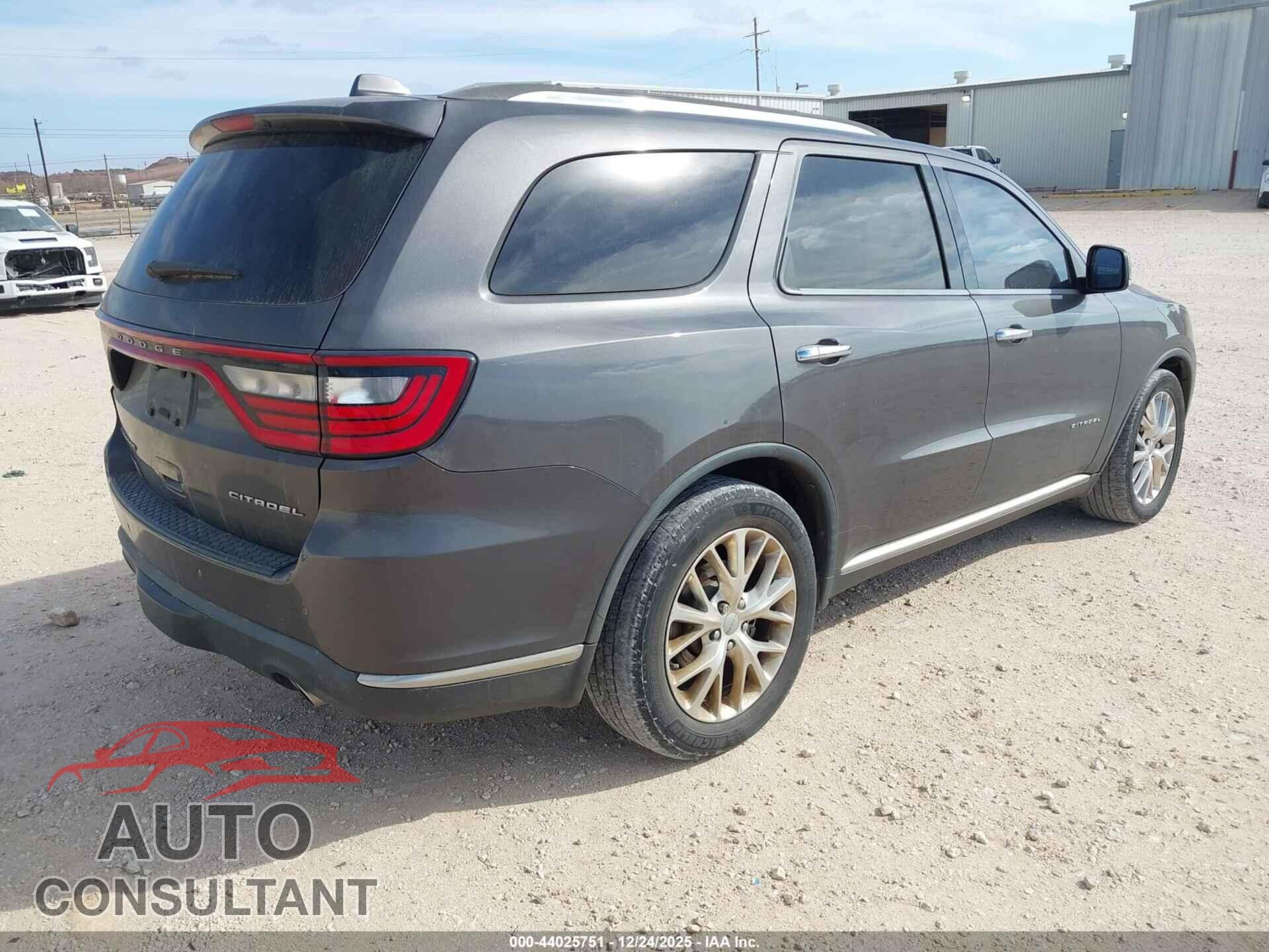 DODGE DURANGO 2015 - 1C4SDHET9FC789092