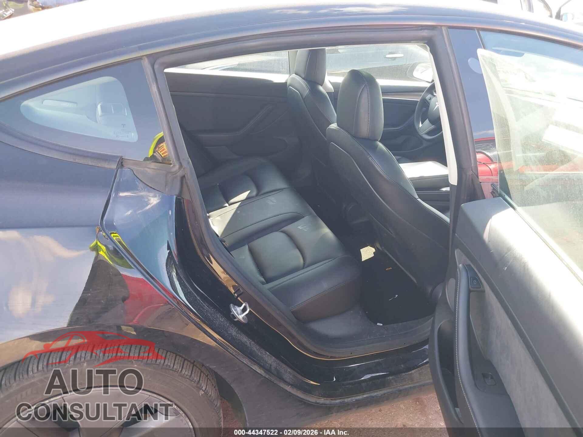 TESLA MODEL 3 2022 - 5YJ3E1EA0NF101537