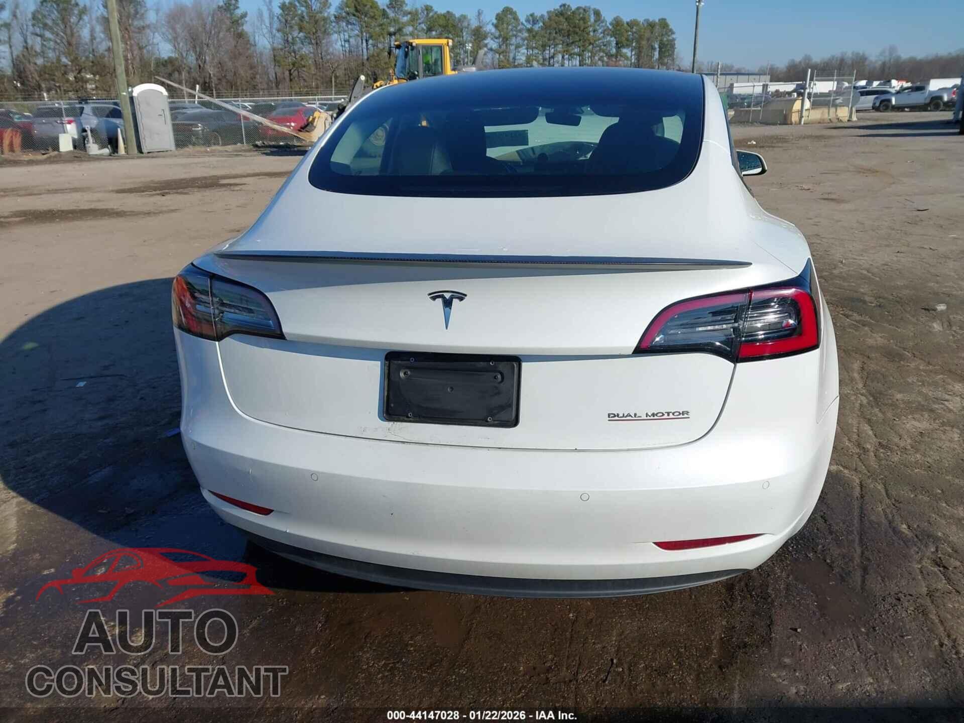 TESLA MODEL 3 2022 - 5YJ3E1EC4NF360761