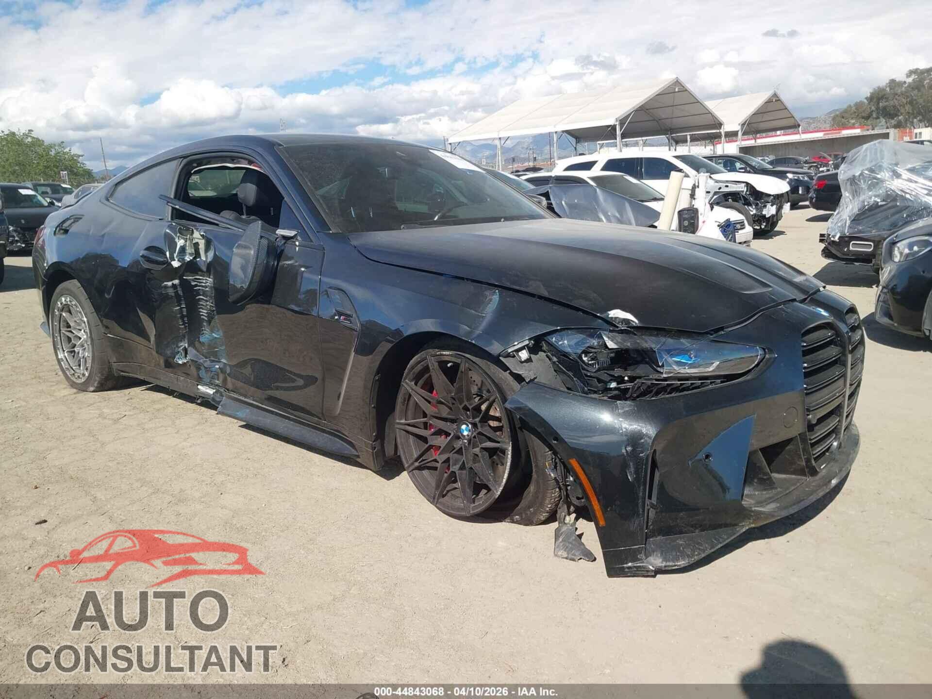BMW M4 2022 - WBS33AZ09NCJ55738