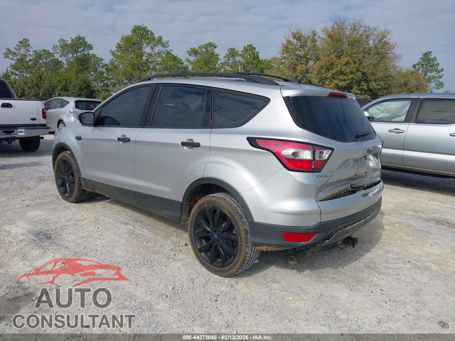 FORD ESCAPE 2017 - 1FMCU0F78HUE64840