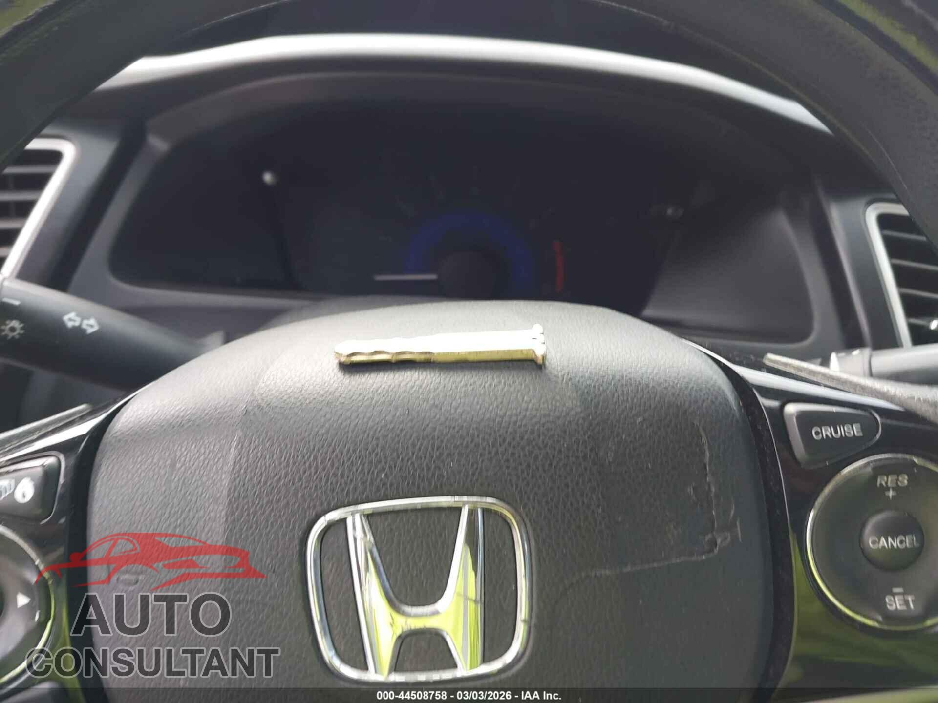 HONDA CIVIC 2013 - 19XFB2F80DE055400